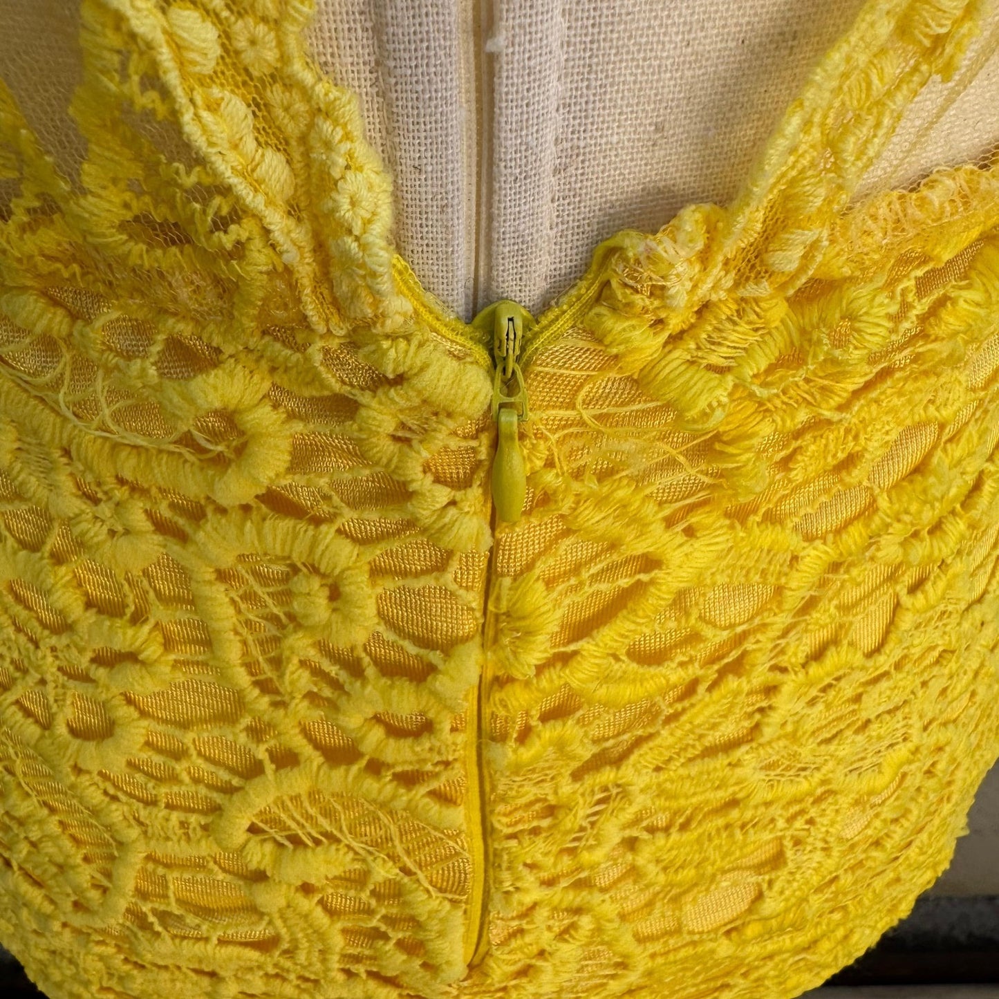 Onayaya Yellow Floral Guipure Lace Open Back Bodycon Feminine Midi Dress S NEW