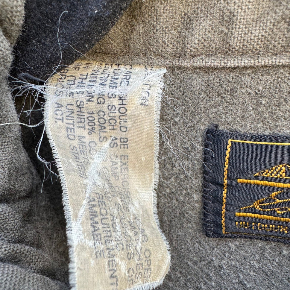 Eddie Bauer Vintage Mens Olive Green Heavy Cotton Chamois Shirt Long Sleeve L