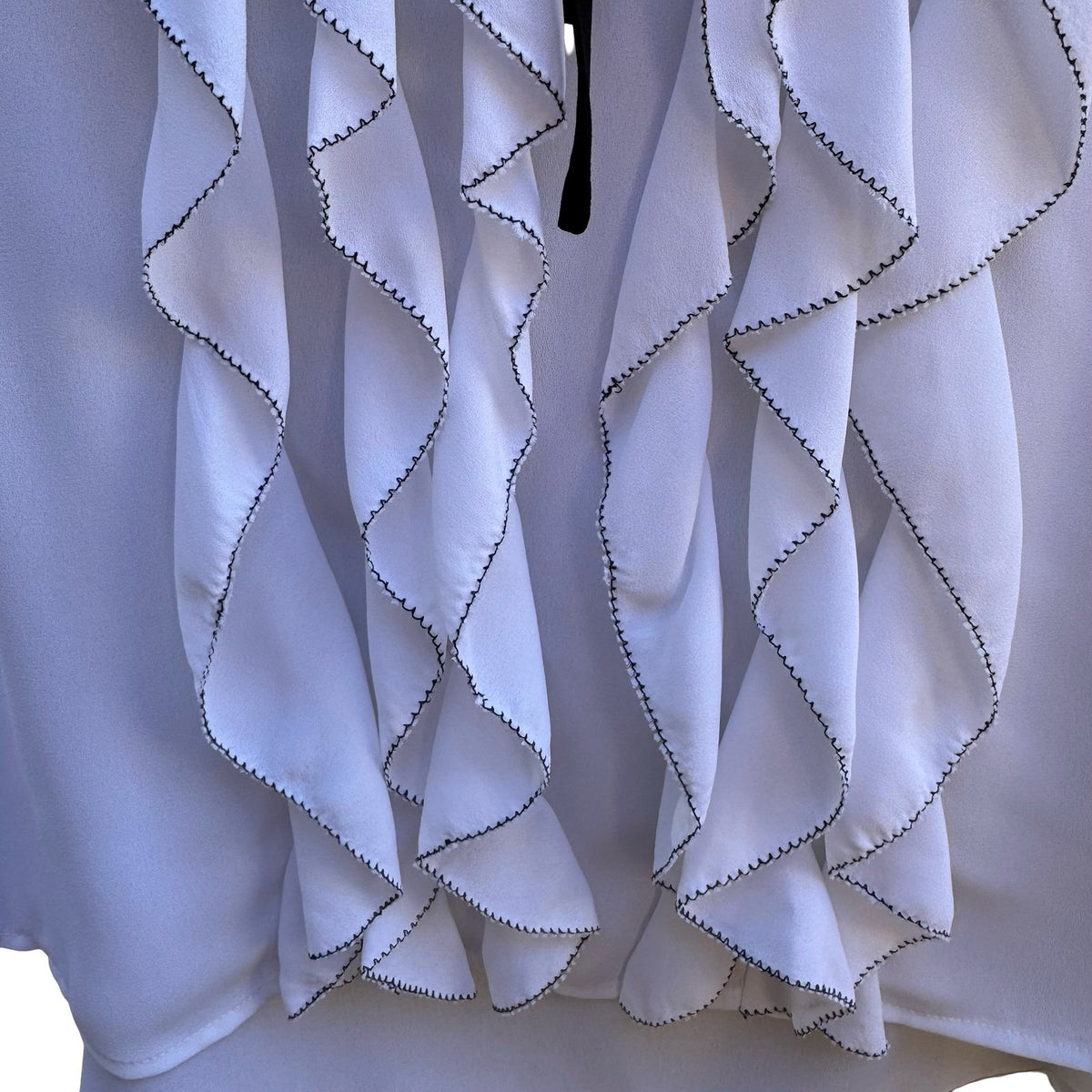 Worthington Coquette Ruffled Romantic Minimalist V-Neck Tie Chiffon Blouse M NWT