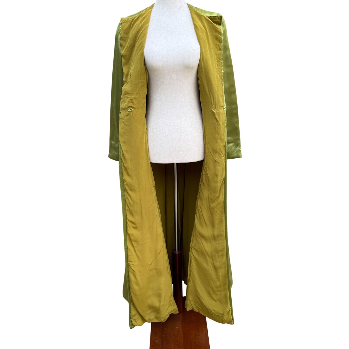 Vintage Chartreuse Long Sleeve Satin Silk Floral Accent Maxi Dressing Gown Jacket