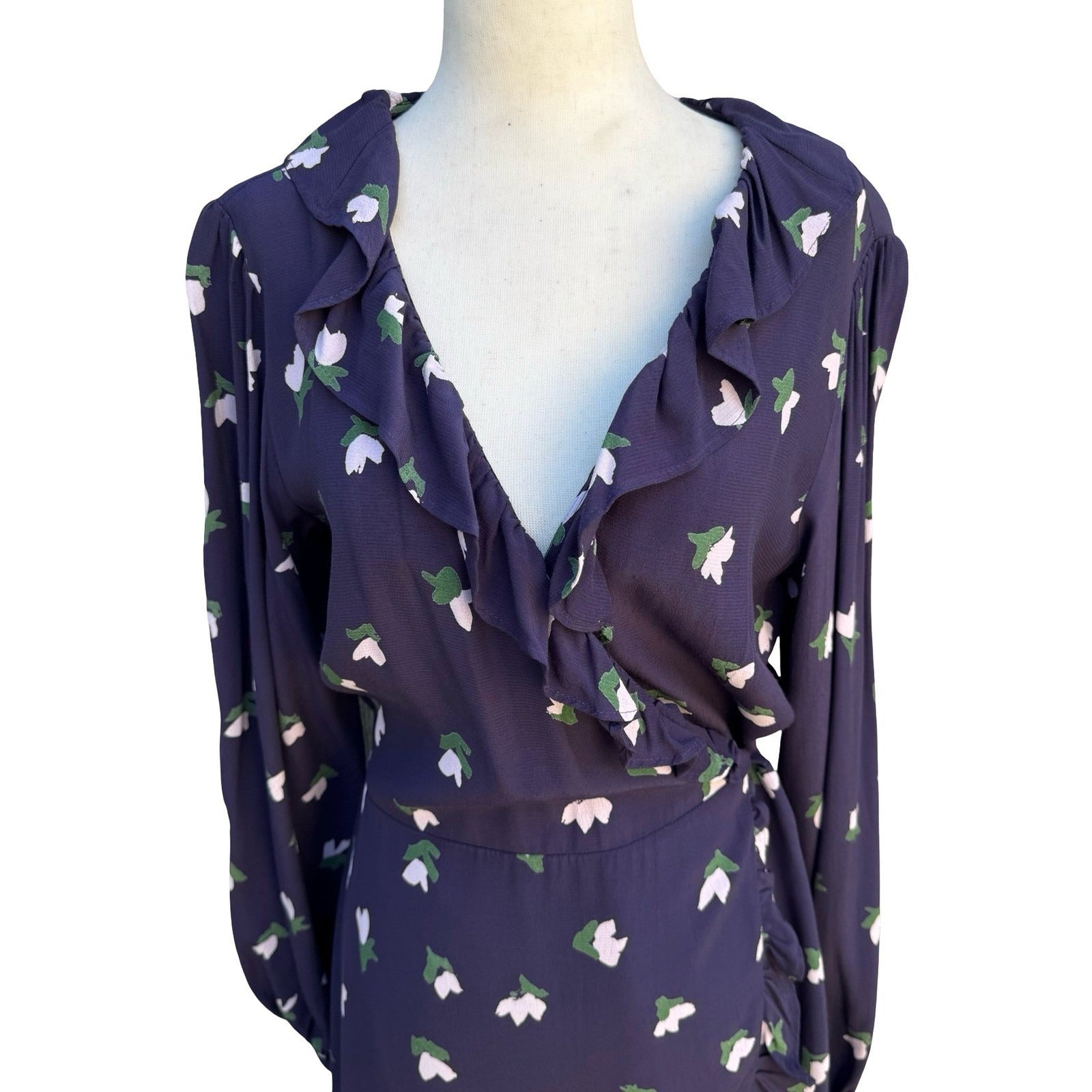 HM Navy Blue Floral Tulip Feminine Boho Ruffle Wrap Dress Long Sleeve Size 8 NEW