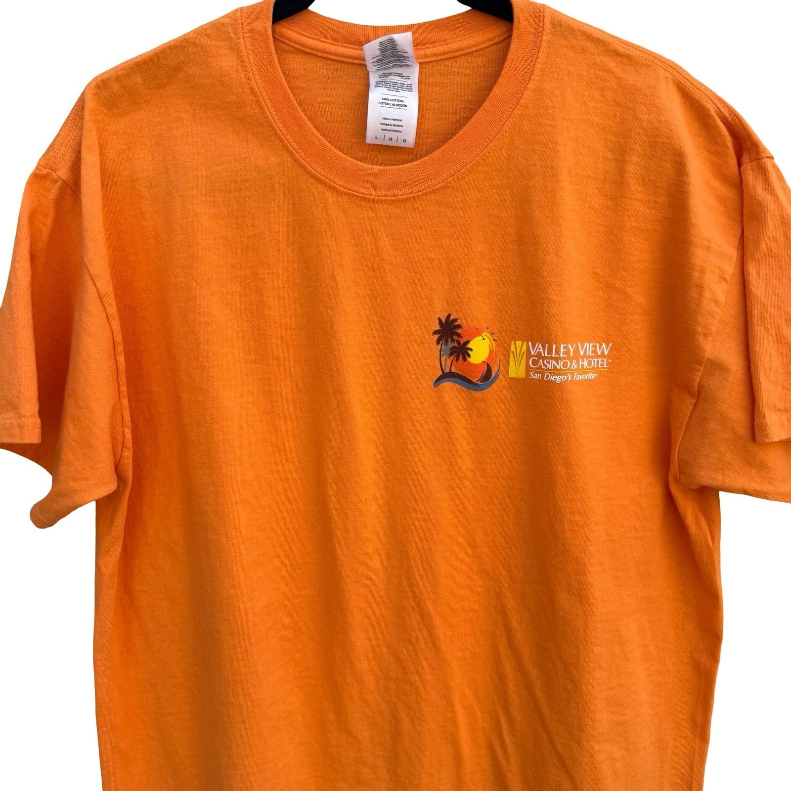 Gildan Ultra Cotton Orange Valley View Casino San Diego Graphic T-Shirt Mens L