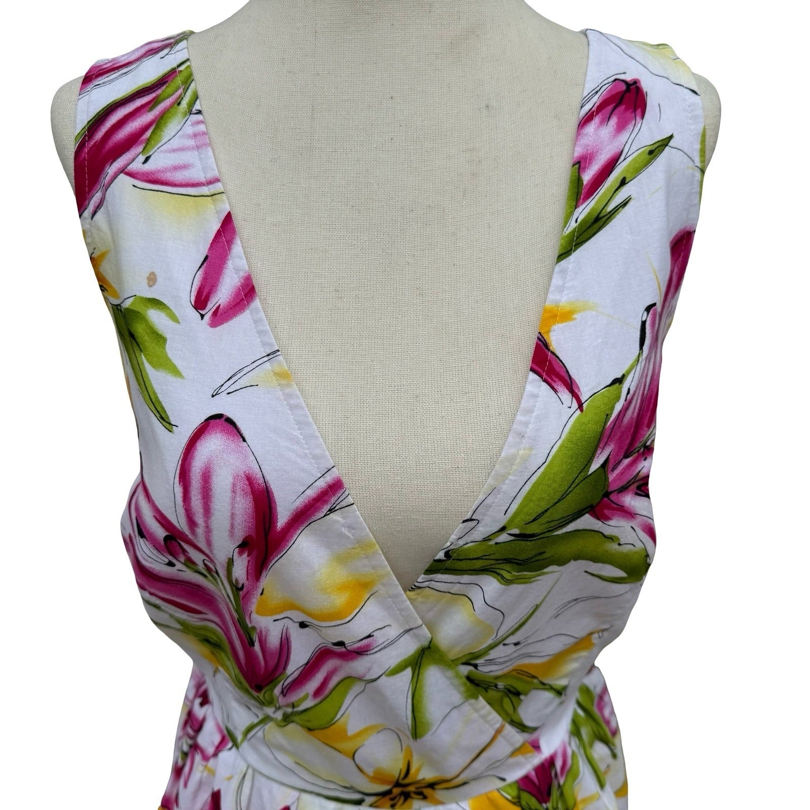 Scarlett Womens 8 Floral Lily Print V-Neck Fit Flare Dress White Pink Feminine