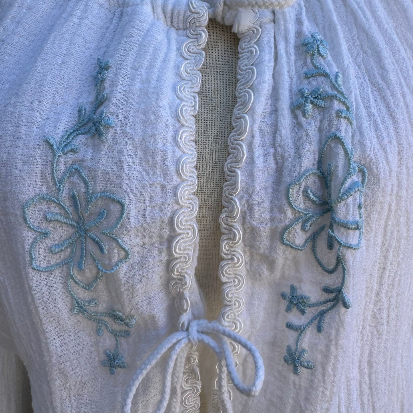 Vintage Ethereal White Gauze Embroidered Peasant Midi Dress Boho Cottagecore L