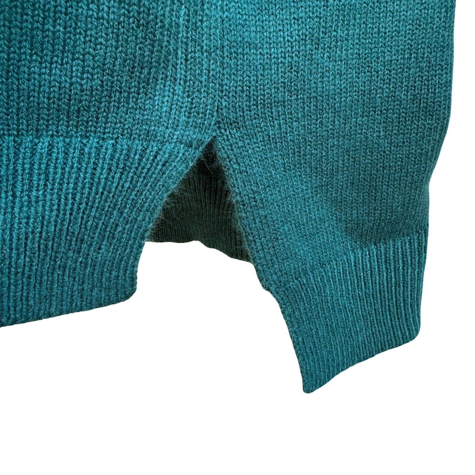 Kate & Mallory Feminine Romantic Coquette Ruffle Sleeve Cable Knit Sweater L