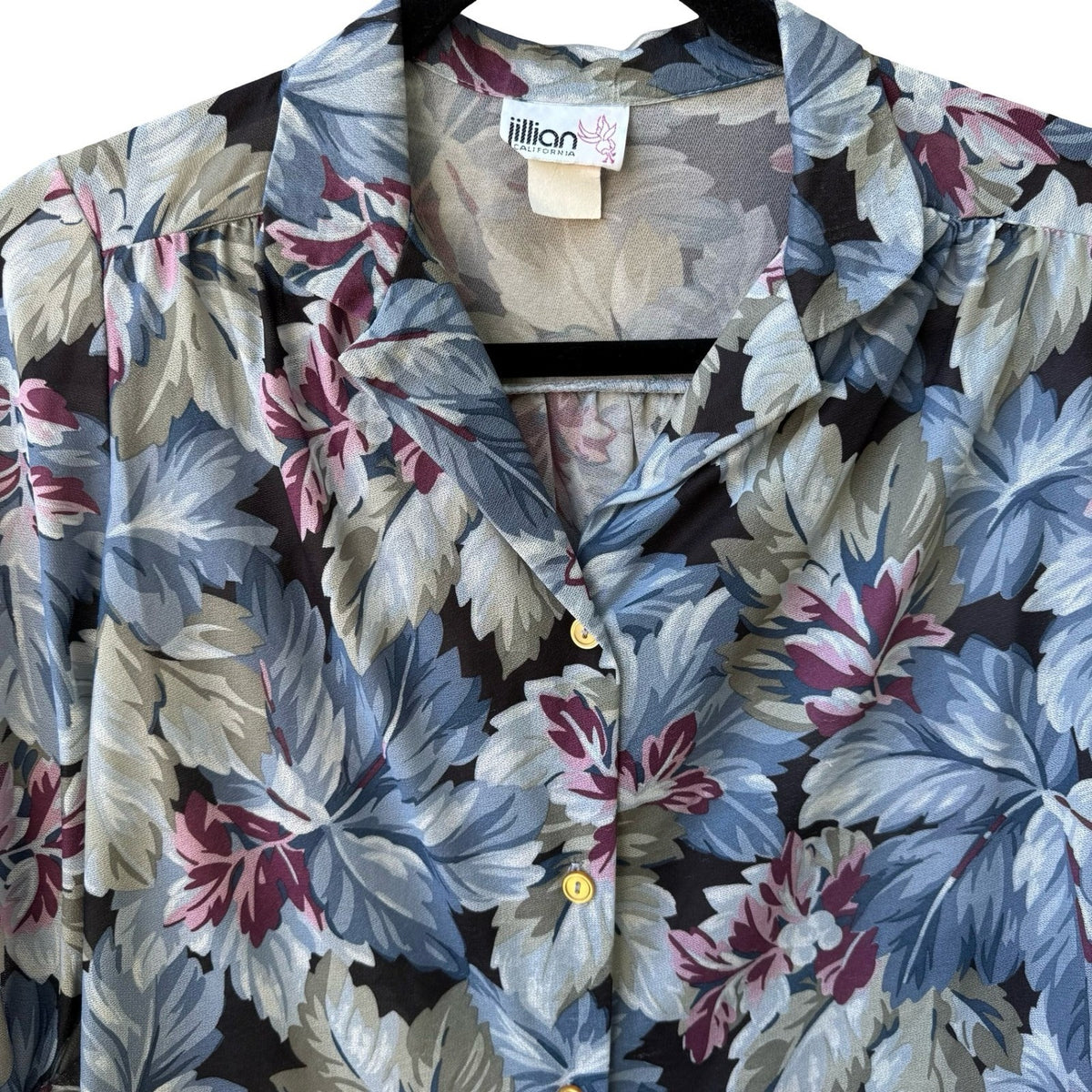 Jillian Vintage 80s 90s Boho Coastal Grandmacore Tropical Leaf Roll Tab Blouse