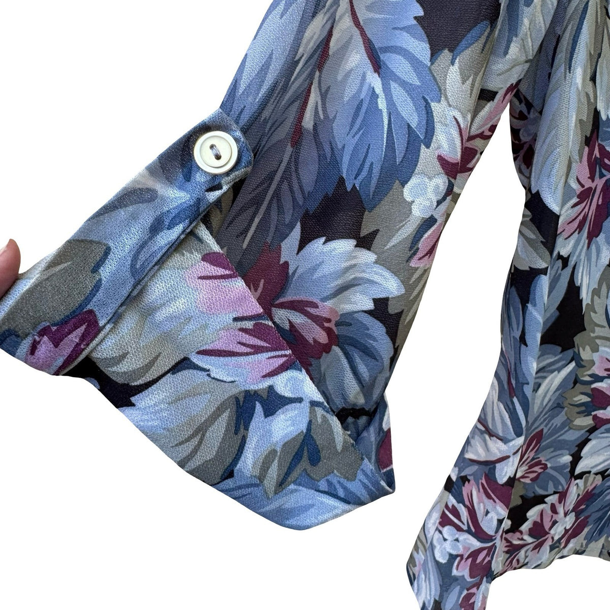 Jillian Vintage 80s 90s Boho Coastal Grandmacore Tropical Leaf Roll Tab Blouse