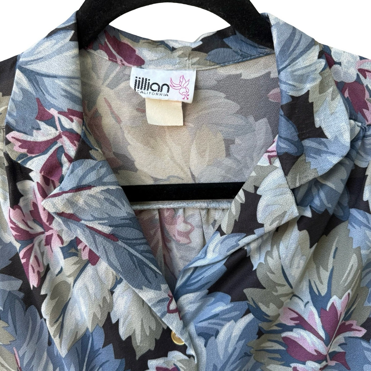 Jillian Vintage 80s 90s Boho Coastal Grandmacore Tropical Leaf Roll Tab Blouse