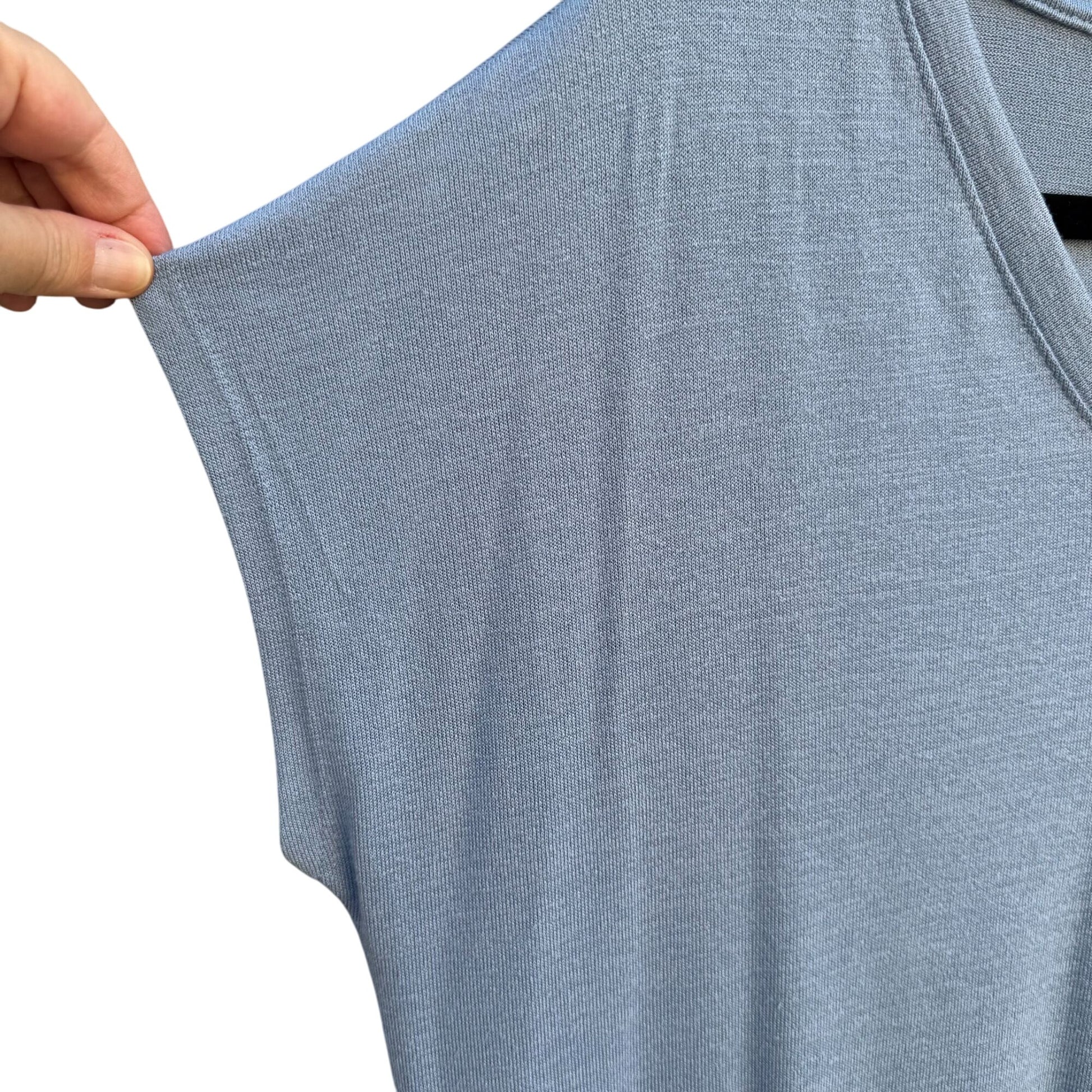 Orvis Classic Collection Womens V-Neck Blue Cotton Short Sleeve Knit Blouse L