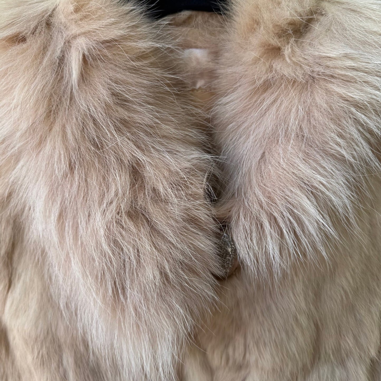 Sheri Bodell Mob Wife Boho Festival Glamour Quiet Luxury Rabbit Fox Fur Vest S