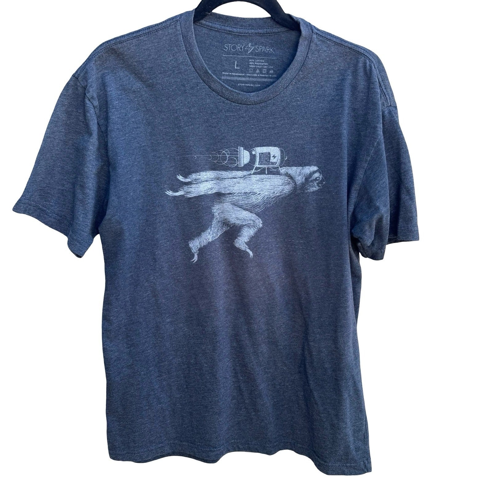 Story Spark Boooost Rocket Sloth Techwear Nerd Culture Indie Graphic Shirt L
