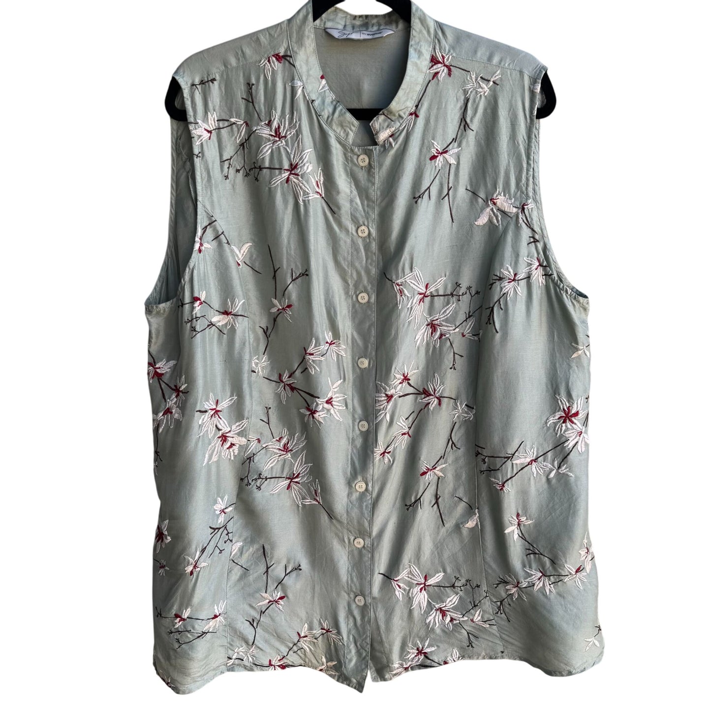 Soft By Avenue Womens Silk Sleeveless Floral Embroidered Button-Up Blouse 22/24