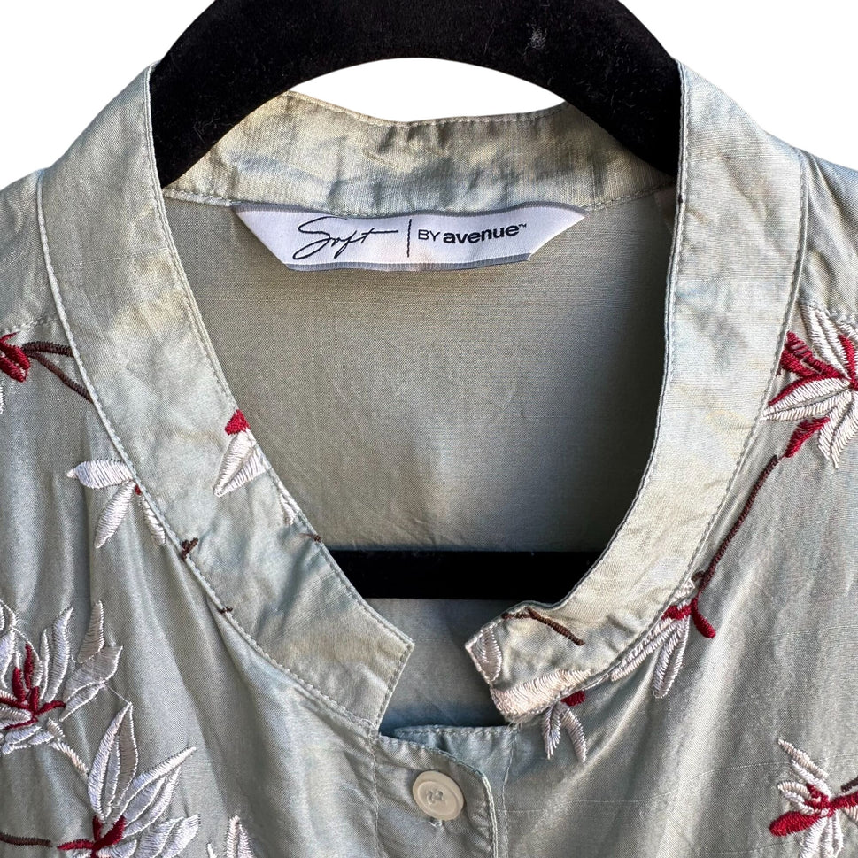 Soft By Avenue Womens Silk Sleeveless Floral Embroidered Button-Up Blouse 22/24