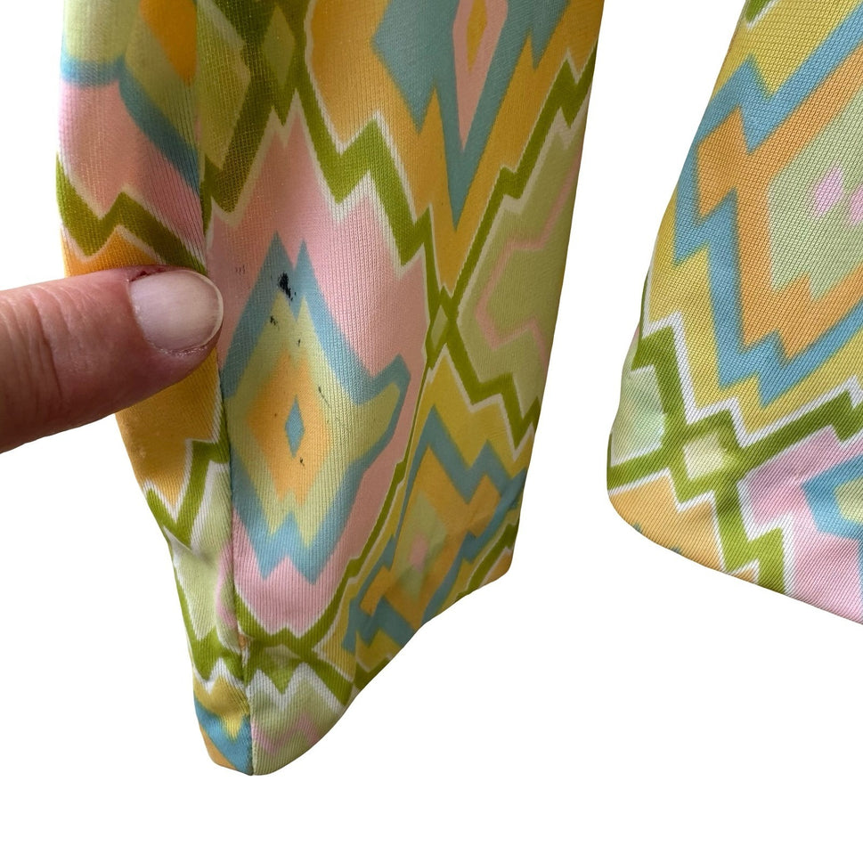 Bobbie Brooks Vintage 70s Pastel Psychedelic Geometric Groovy Tie Neck Blouse