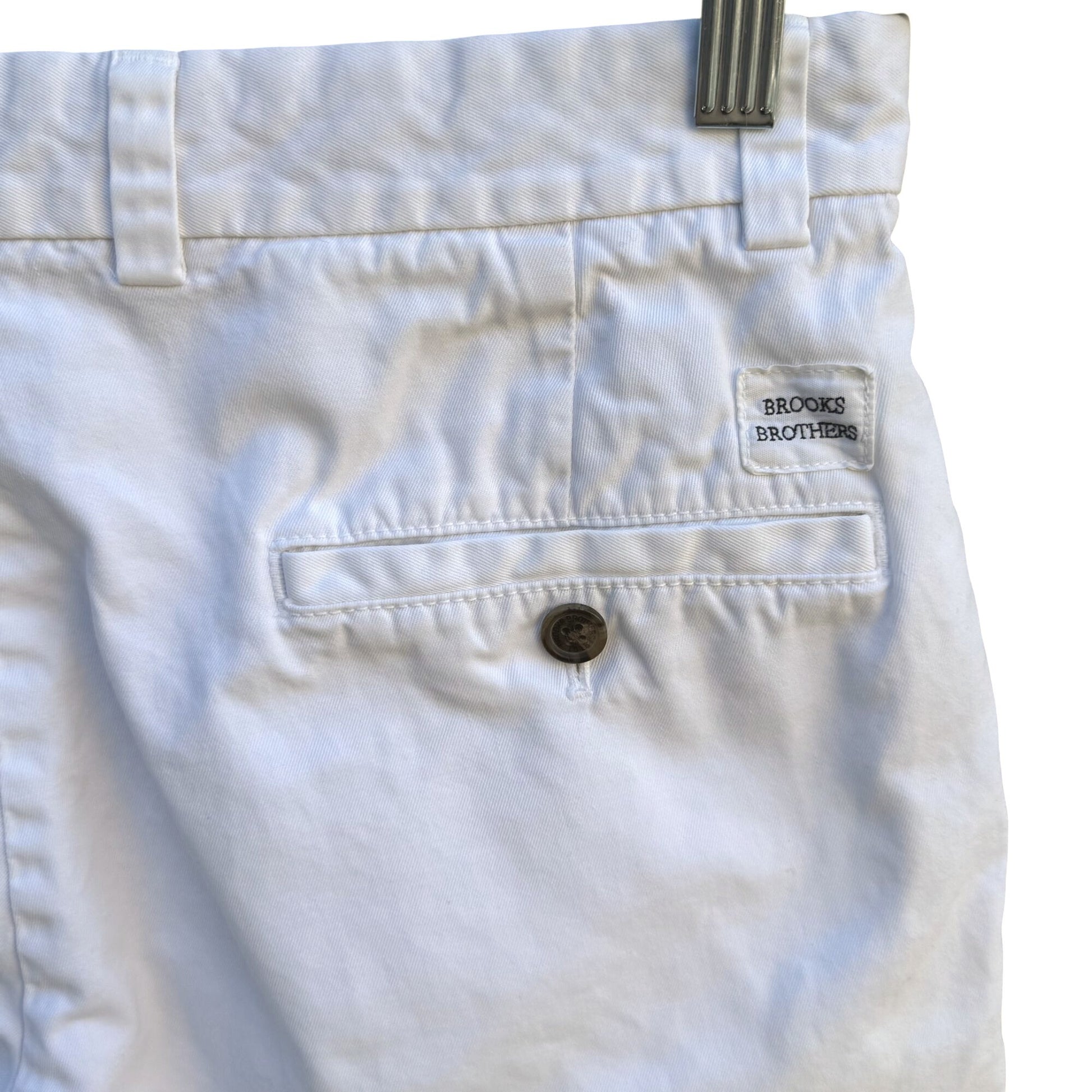 Brooks Brothers Mens White Bermuda Shorts W30 Preppy Cotton Mens Casual Summer
