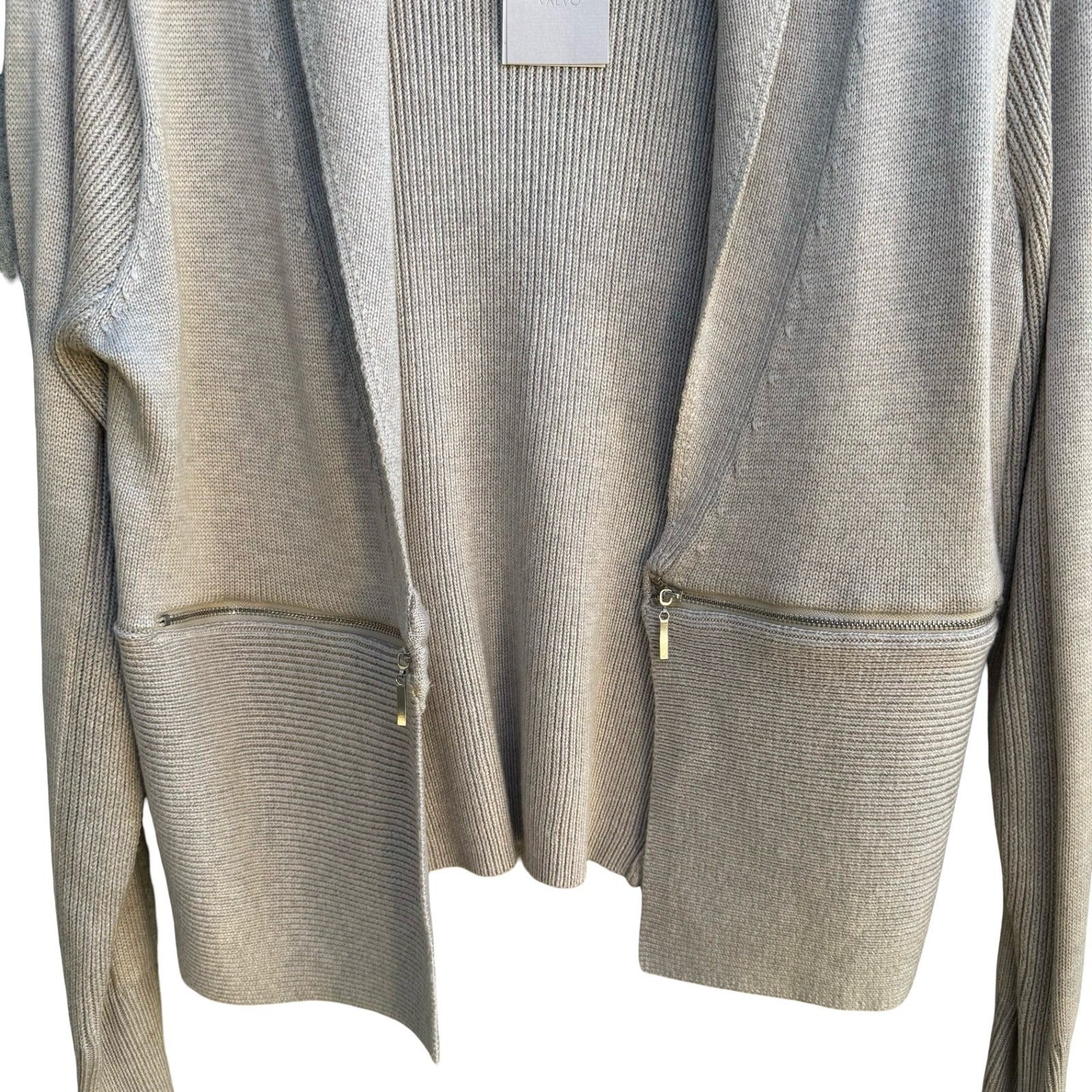 Carmen Marc Valvo Minimalist Quiet Luxury Ribbed Zip Detail Cardigan Tan XL NEW
