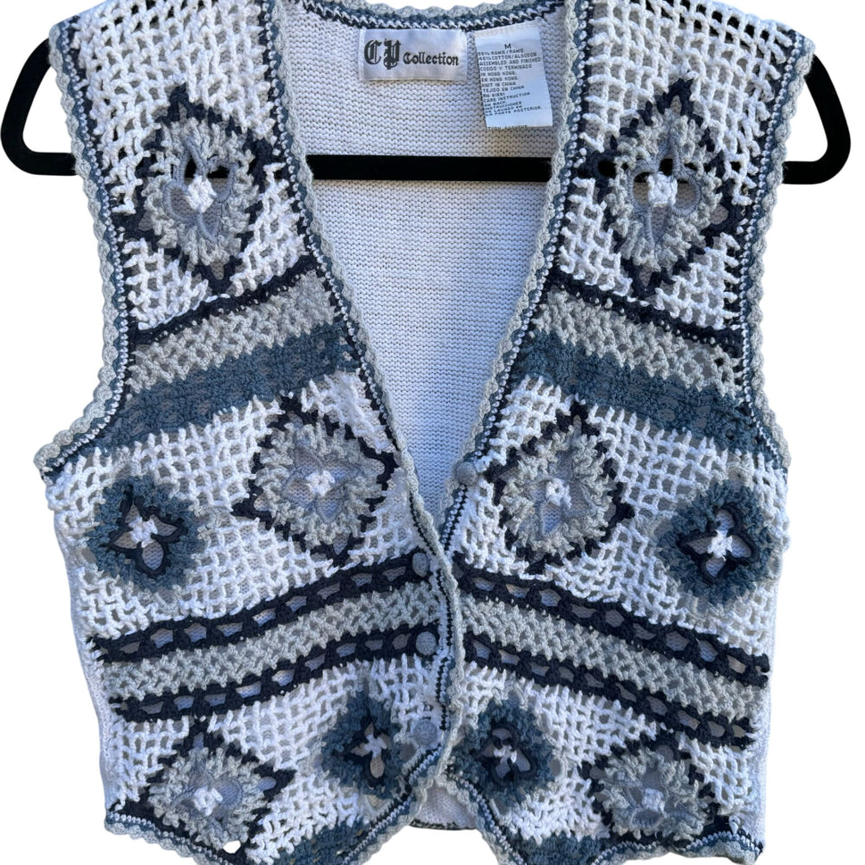 CP Collection Vintage Boho Cottage Crochet Knit White Blue Floral Pattern Vest M