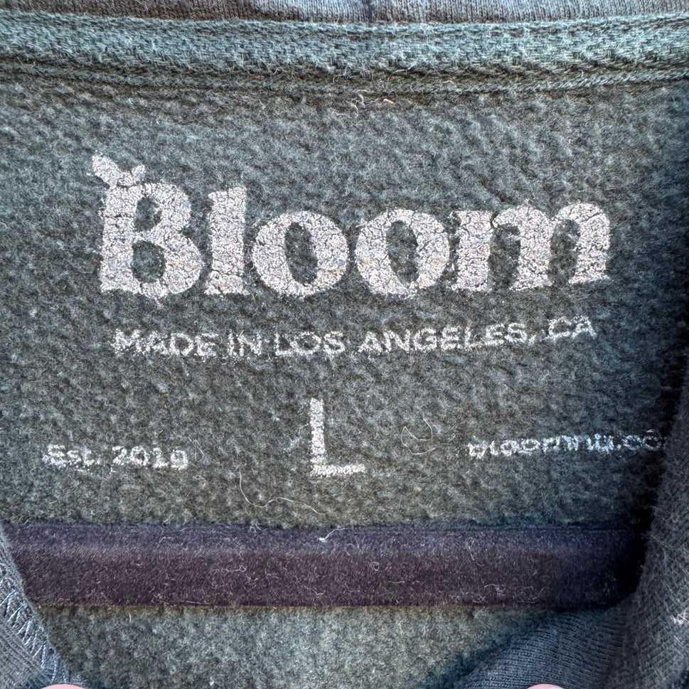 Bloom Streetwear Gorpcore Embroidered Logo Pullover Hoodie Mens Forest Green L