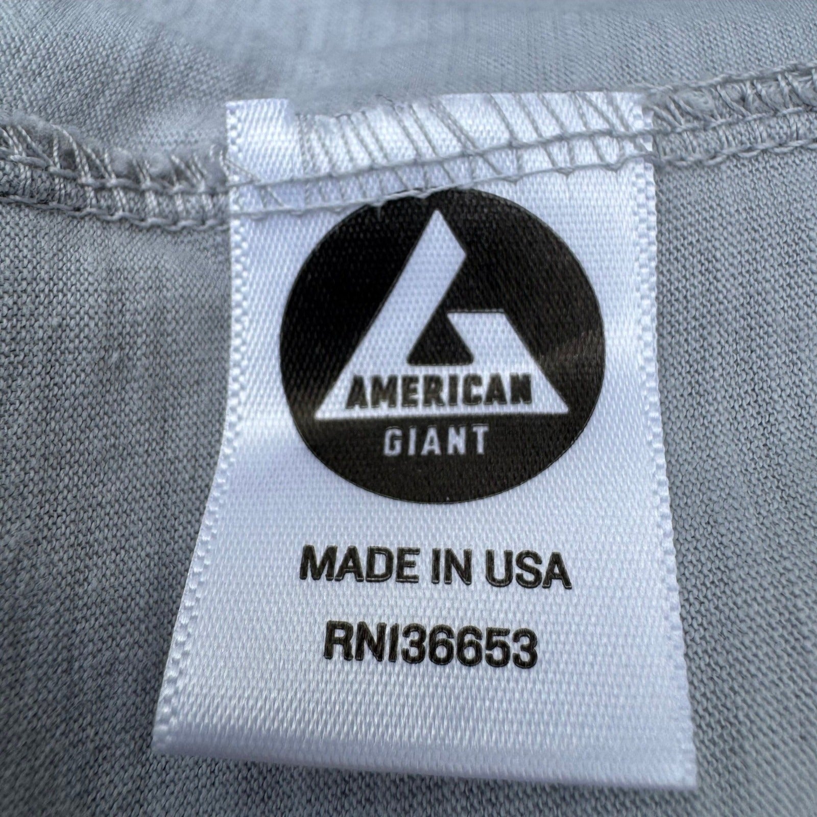 American Giant Womens Gray Supima Cotton V-Neck Short Sleeve T-Shirt Size M USA