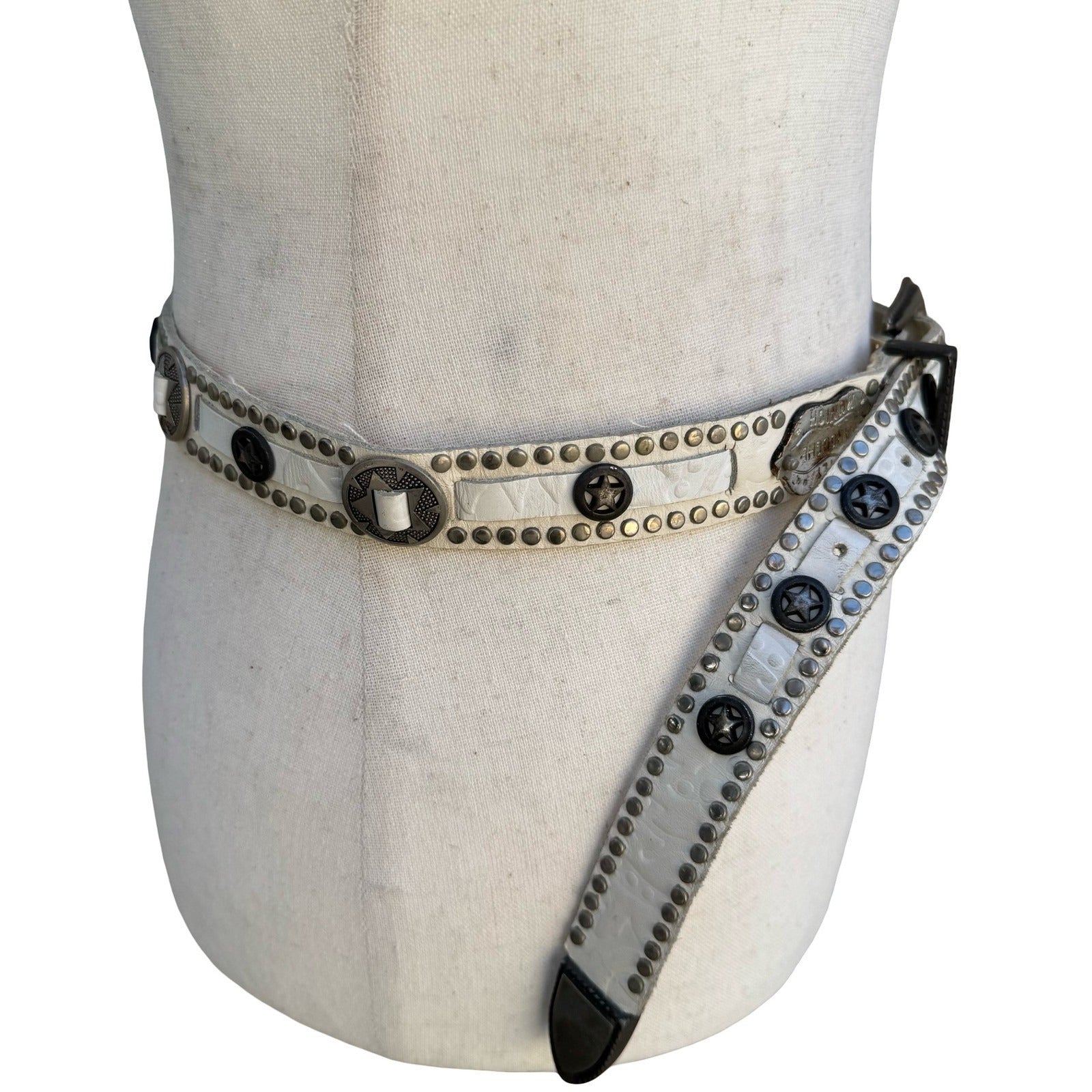 Lily Farouche Munich Vintage White Leather Studded Star Concho Belt West Germany