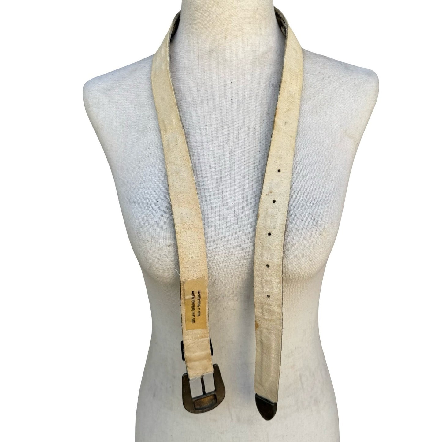 Lily Farouche Munich Vintage White Leather Studded Star Concho Belt West Germany