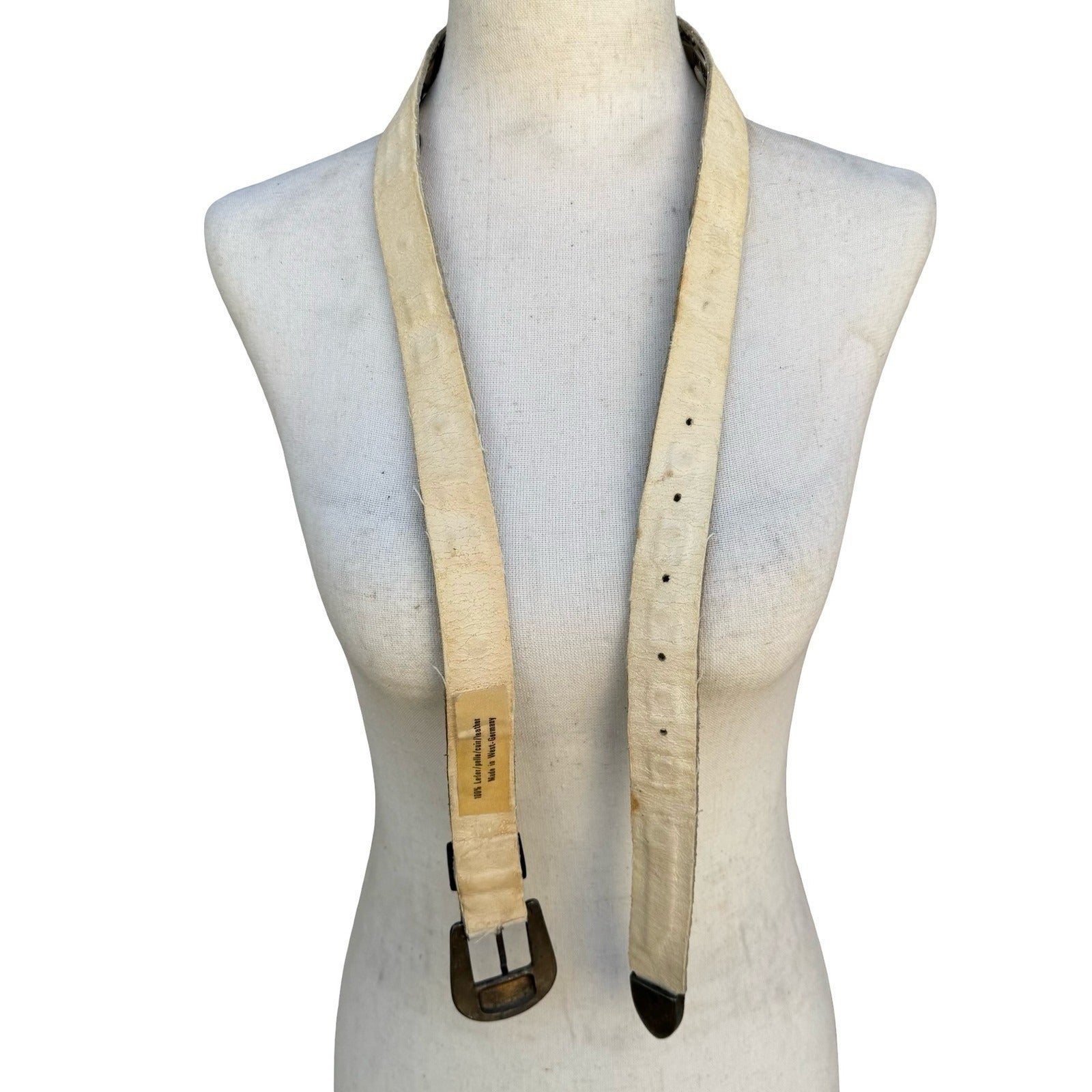 Lily Farouche Munich Vintage White Leather Studded Star Concho Belt West Germany