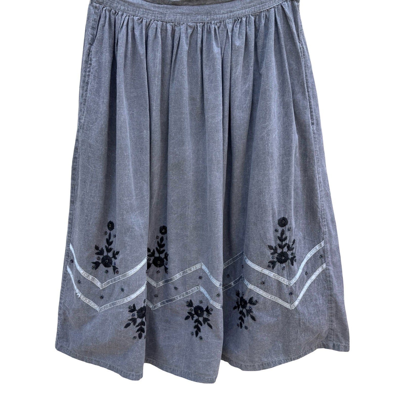 Vintage 90s Grey Embroidered Floral Beaded Midi Skirt Pockets Boho Folk Peasant