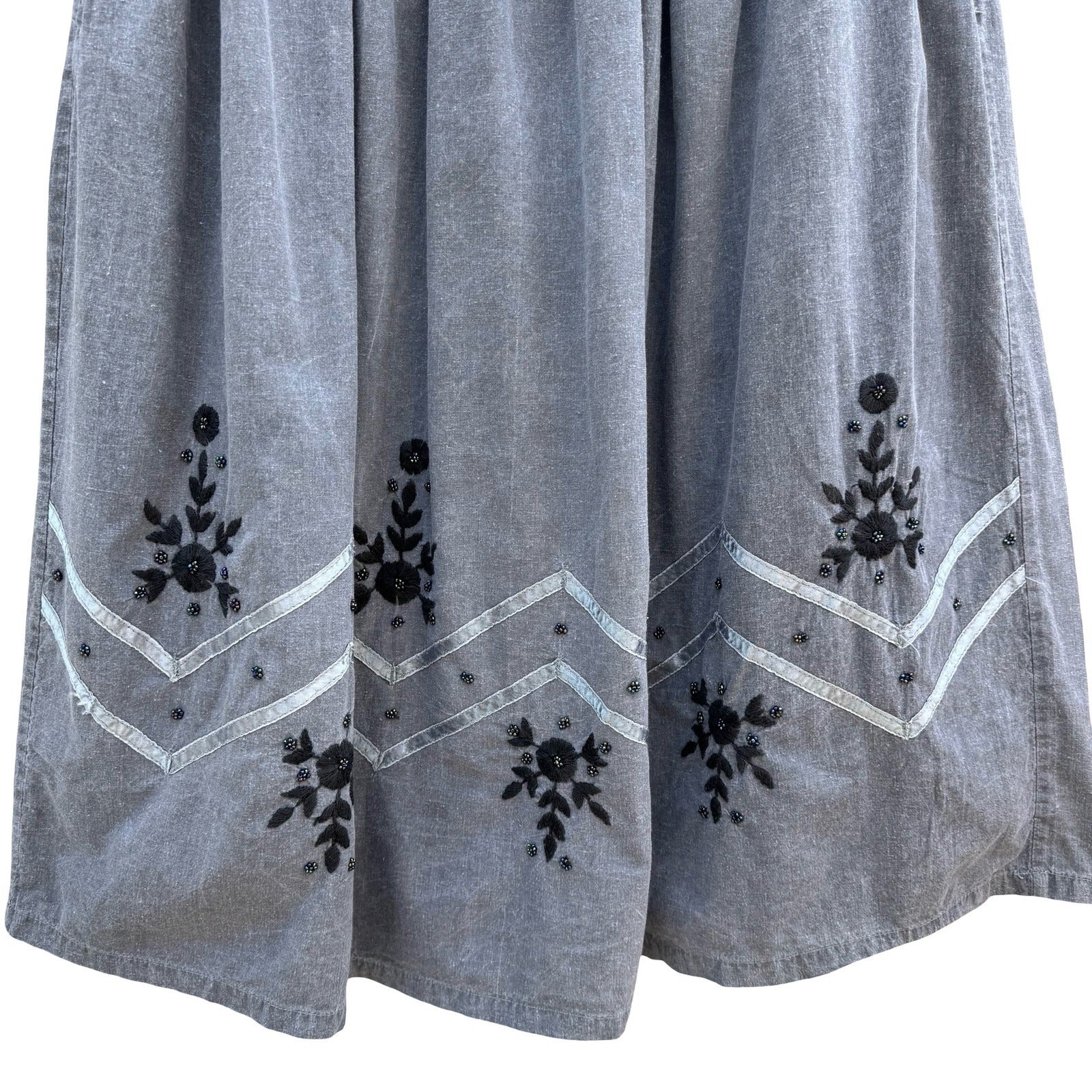 Vintage 90s Grey Embroidered Floral Beaded Midi Skirt Pockets Boho Folk Peasant