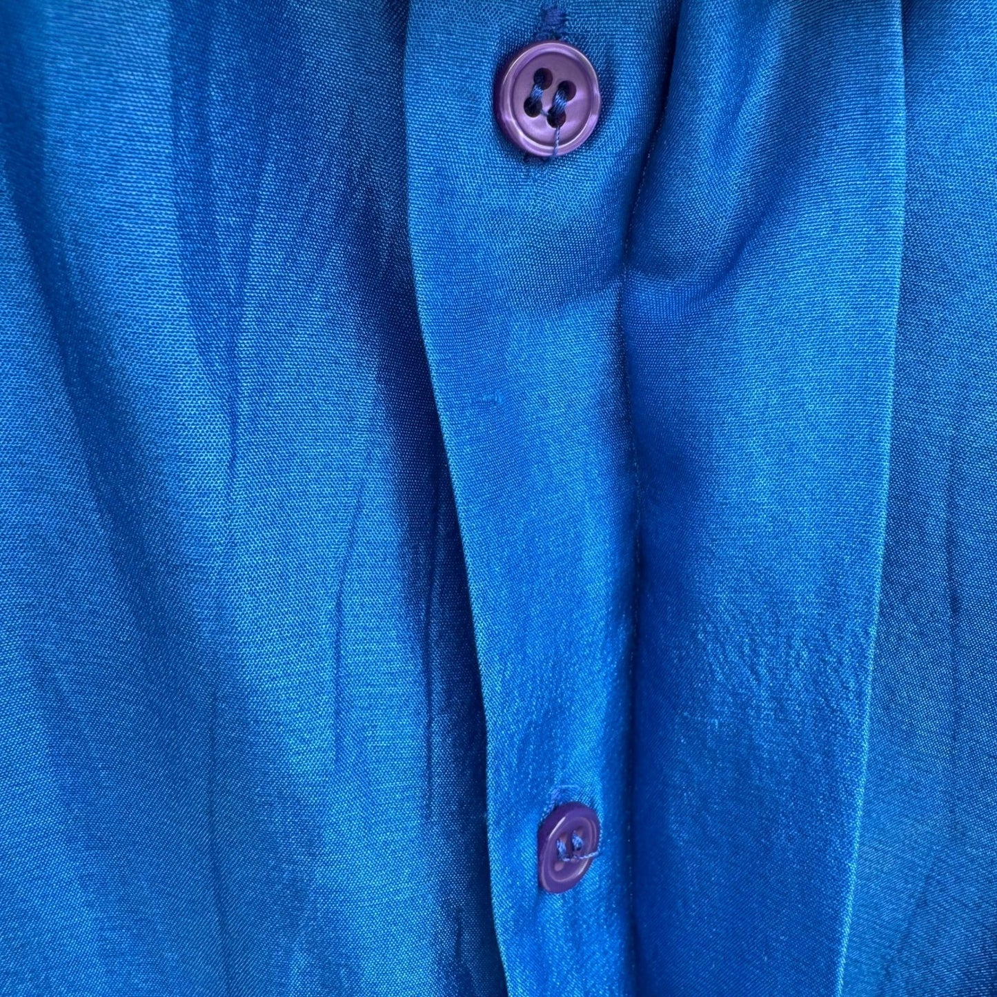 Chic Elegant Vintage 90s Mens XL Blue Silk Hidden Button Down Dress Shirt Luxury
