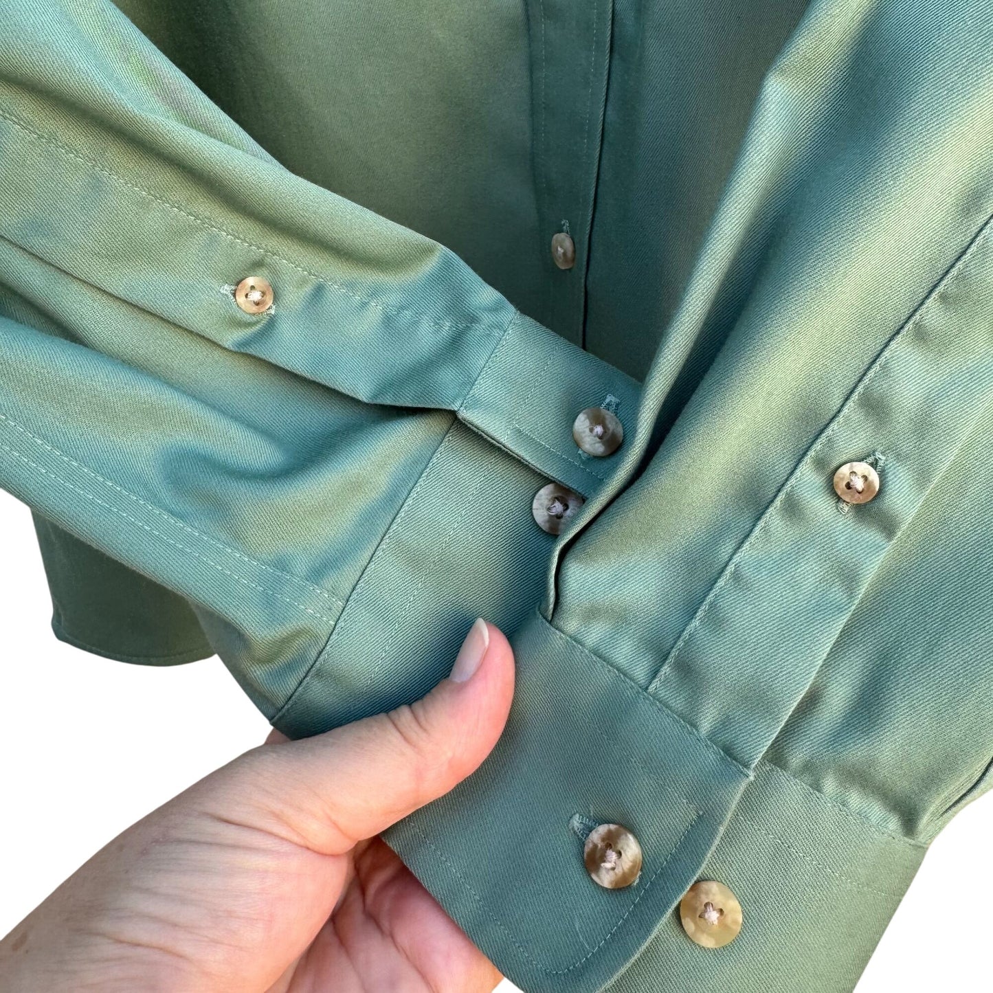 Lands End Vintage Mens Green Long Sleeve Button-Down Dress Shirt XL 17-17 1/2