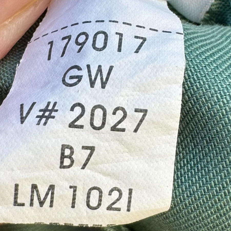 Lands End Vintage Mens Green Long Sleeve Button-Down Dress Shirt XL 17-17 1/2