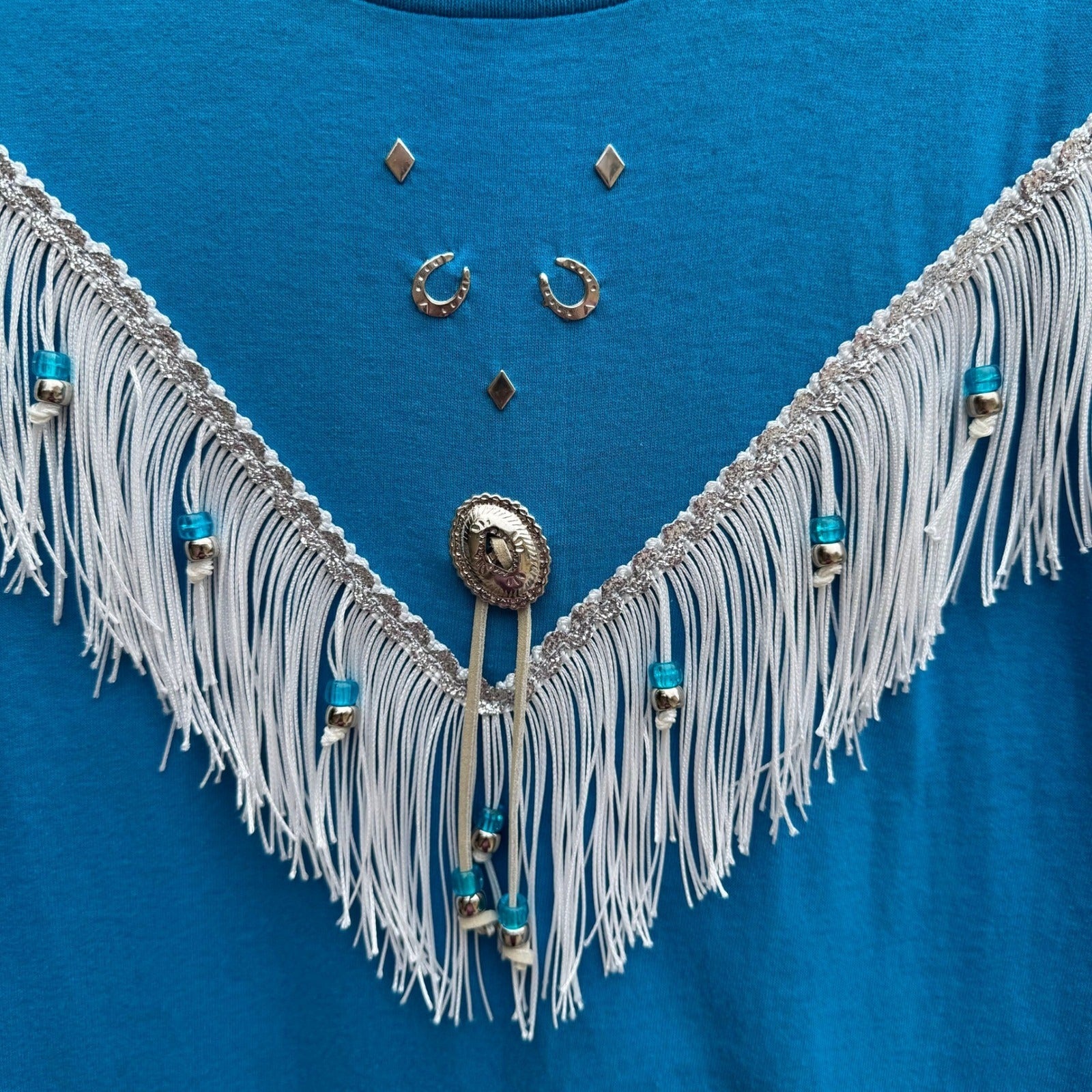 Hazelwood Southwestern Fashion Vintage Turquoise Fringe Studded Concho T-Shirt M
