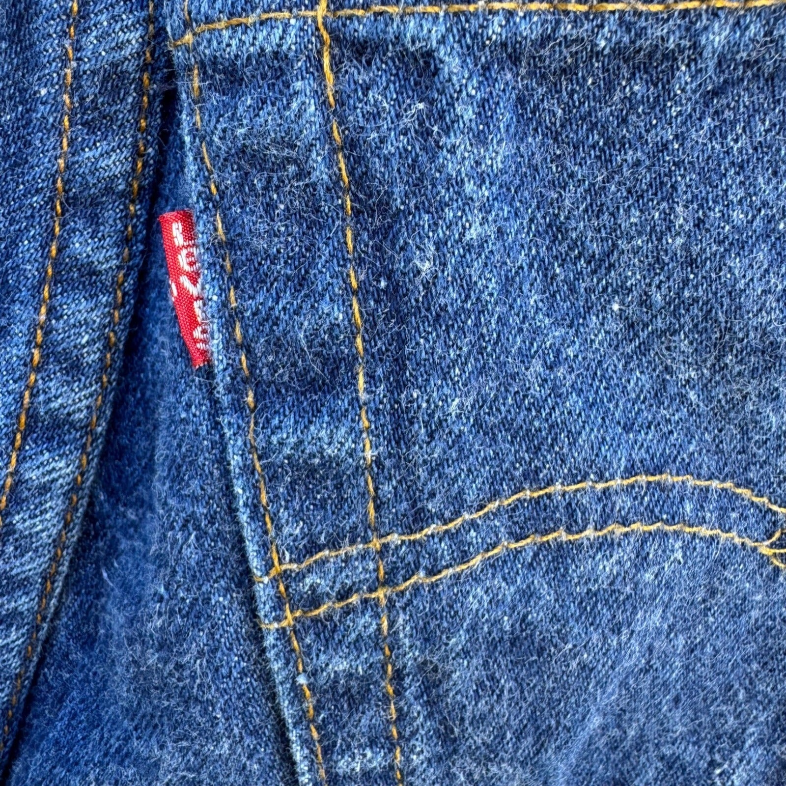 Levis 501 Vintage 80s Straight Leg Jeans Blue Medium Wash Button Fly Denim Pants