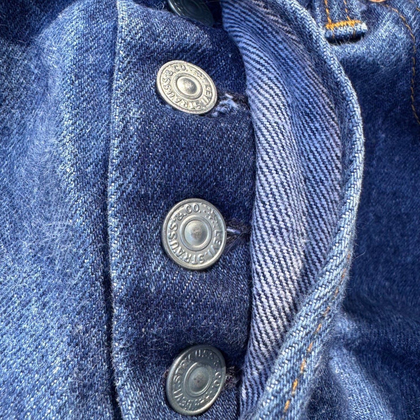 Levis 501 Vintage 80s Straight Leg Jeans Blue Medium Wash Button Fly Denim Pants