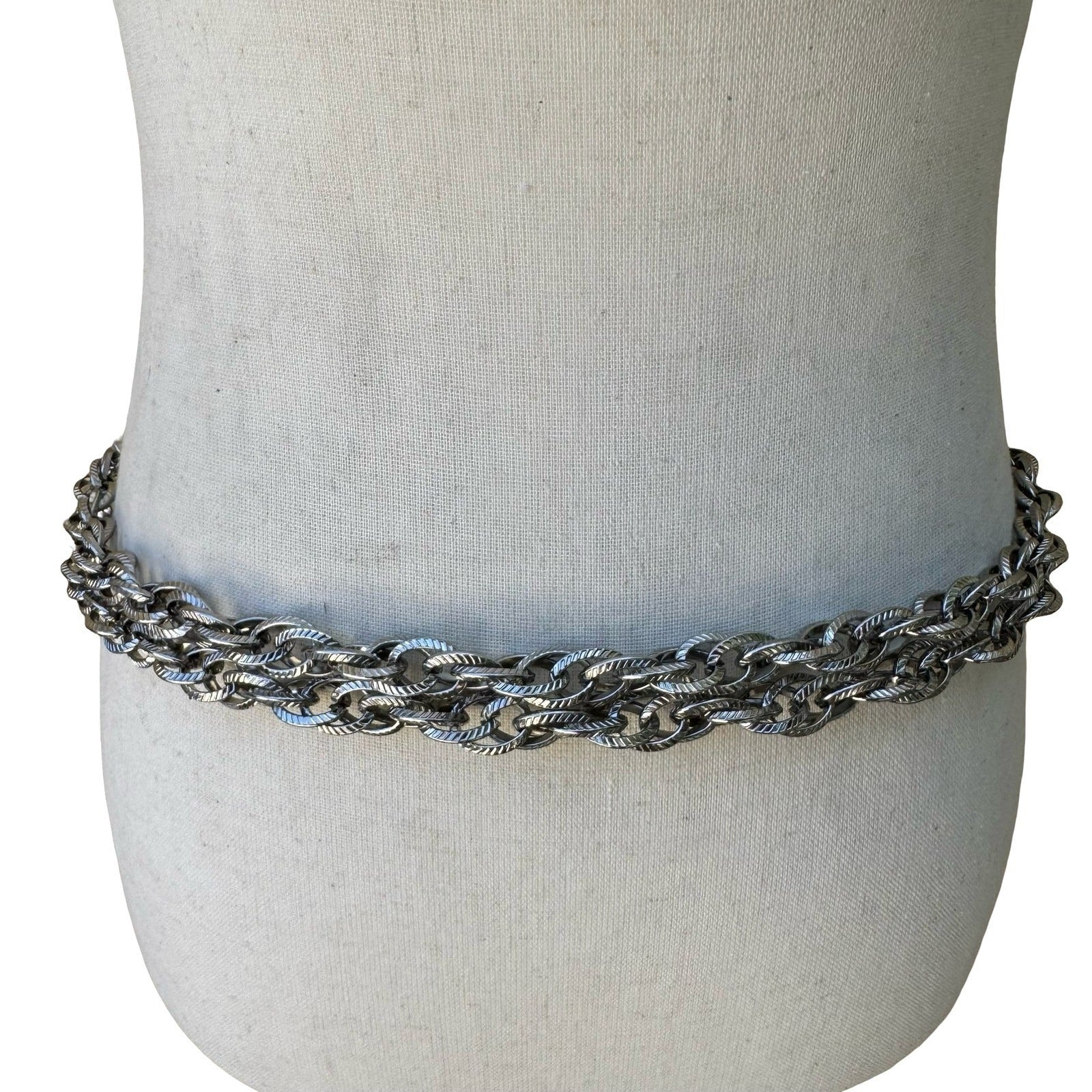 Vintage Y2K Grunge Punk Silver Tone Triple Strand Textured Adjustable Chain Belt