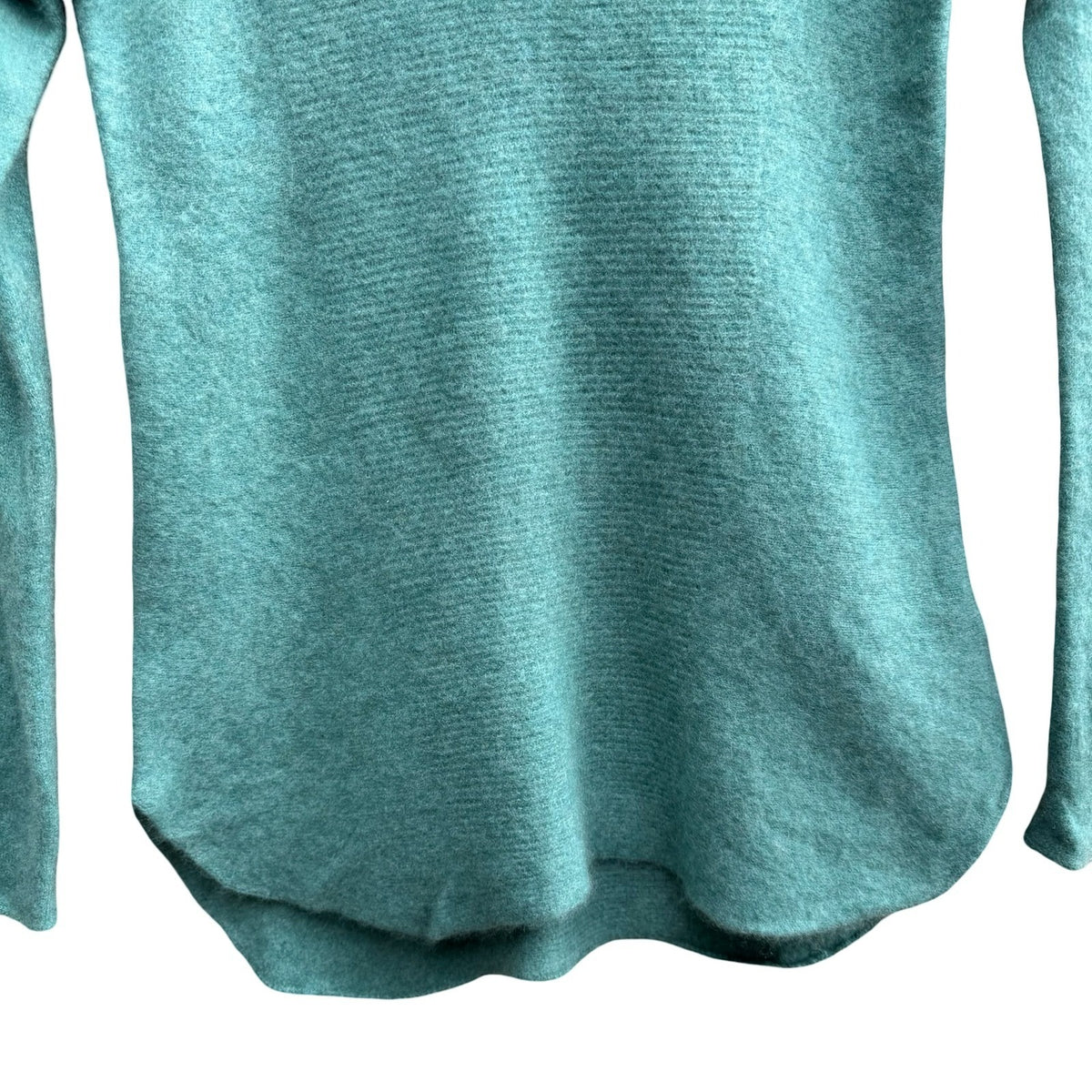 Max Studio 100% 2-Ply Cashmere Quiet Luxury Minimalist Scoop Neck Sweater Teal S
