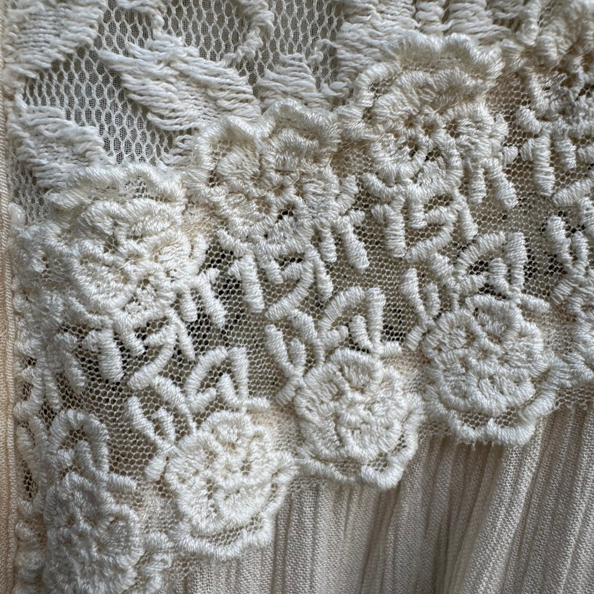 American Eagle Boho Cottagecore Fairycore Lace Mesh Sheer Peasant Blouse Cream L