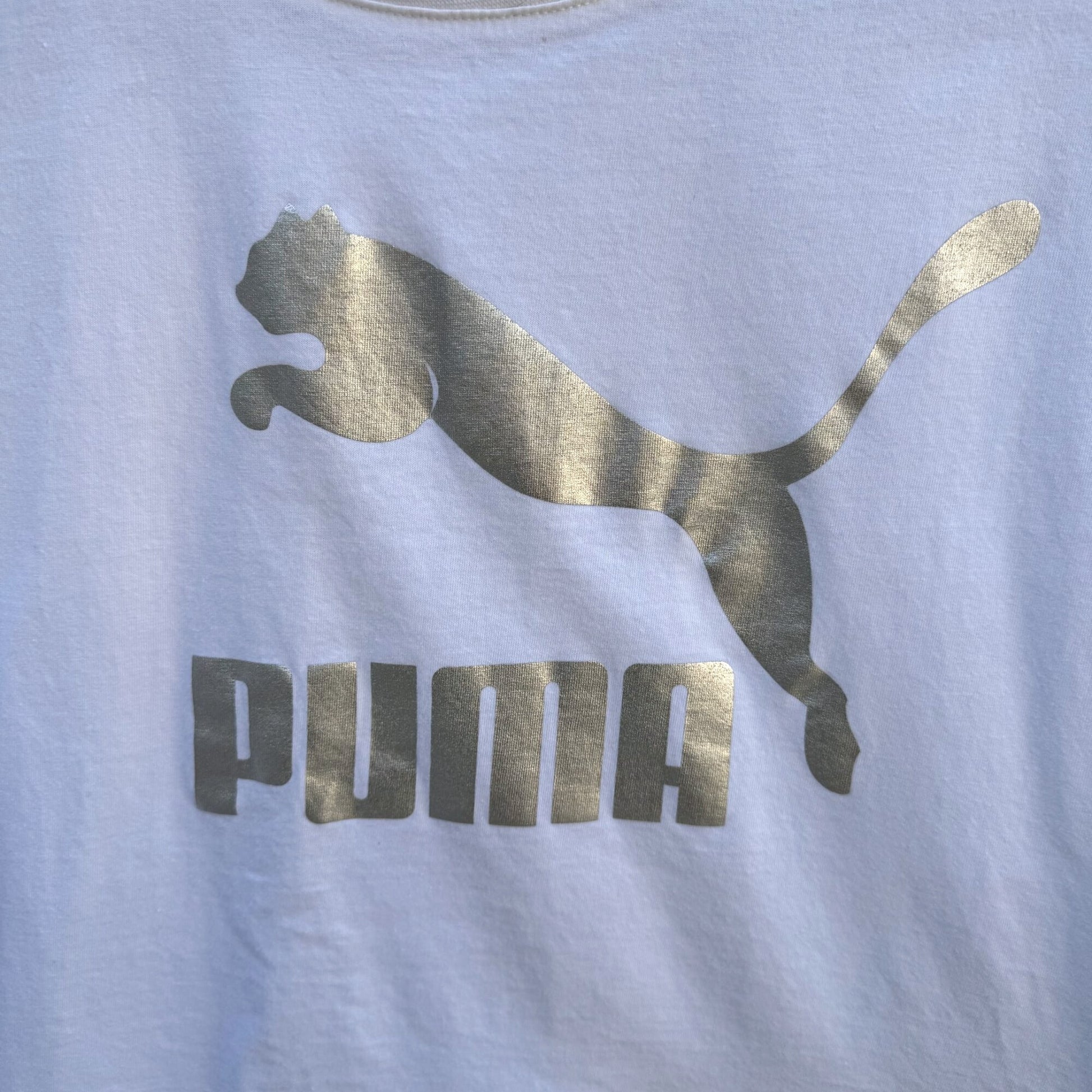 Puma Metallic Silver Logo High Low Athleisure White Crop Top Short Sleeve Casual