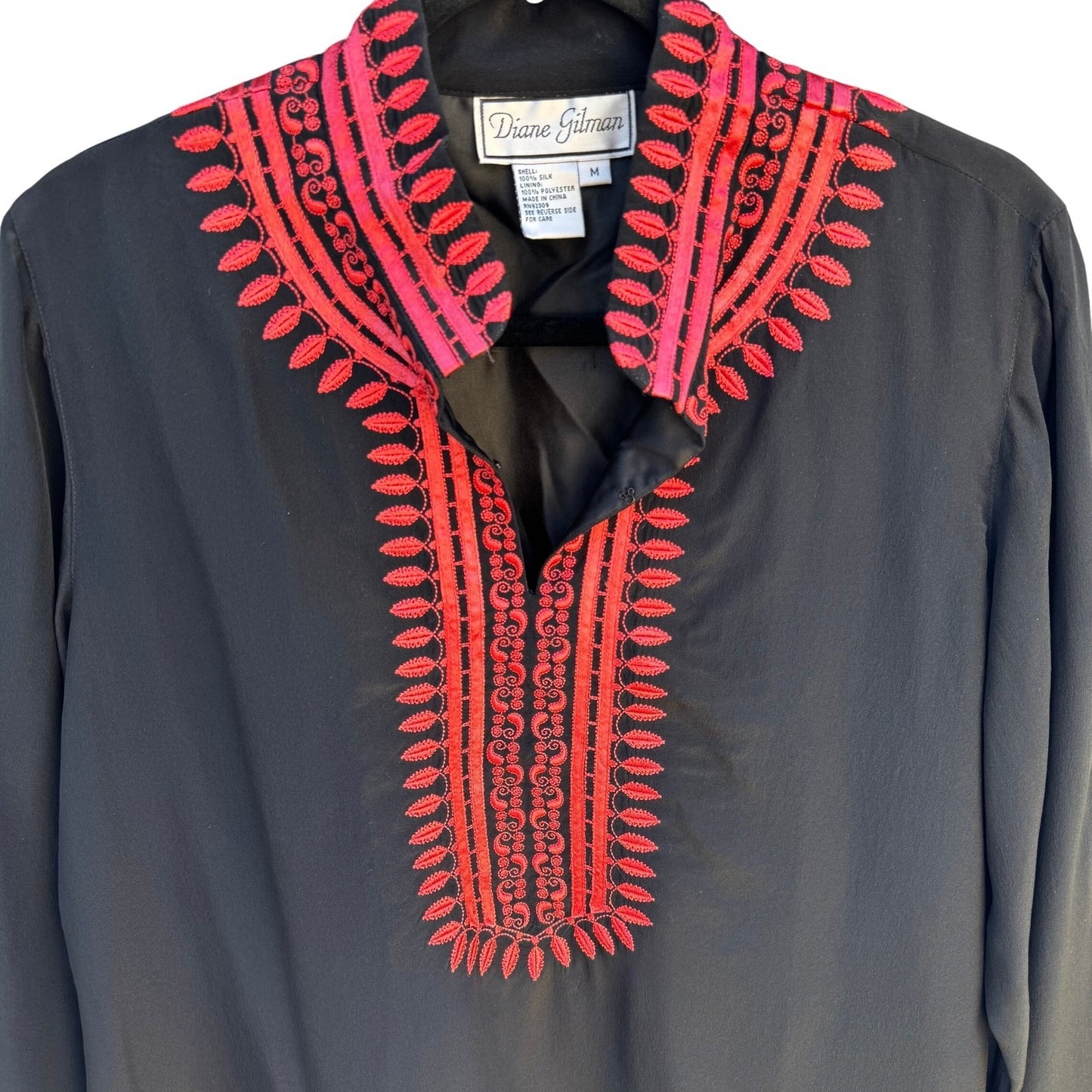 Diane Gilman Womens Black 100% Silk Embroidered Split Neck Blouse Top Size M NEW
