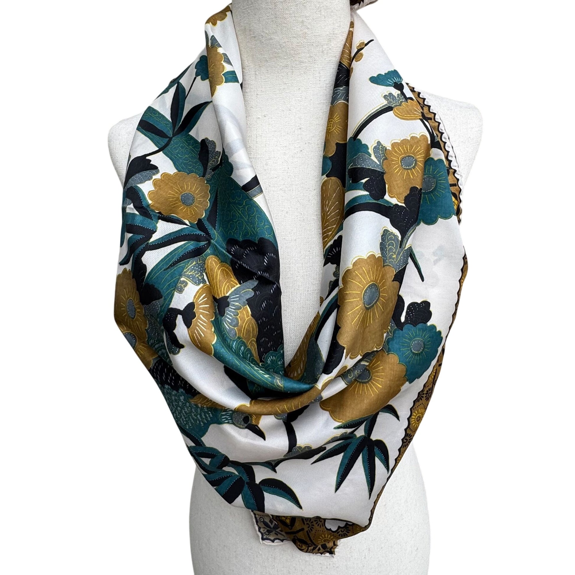Vintage Floral & Bird Patterned Bamboo Square Handstitched Scarf Wrap Shawl OS