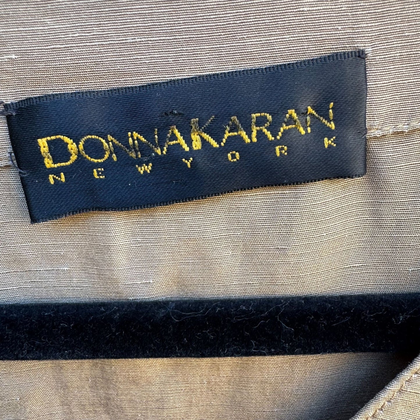 Donna Karan New York Vintage Linen Silk Blend Beige Long-Sleeve Tunic Blouse Shirt