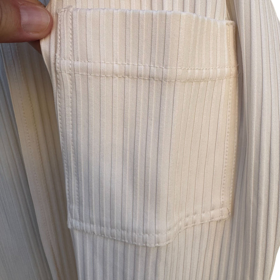 Staples Vintage Womens Ribbed Polyester Blend Long Sleeve Open Front Cream Cardigan