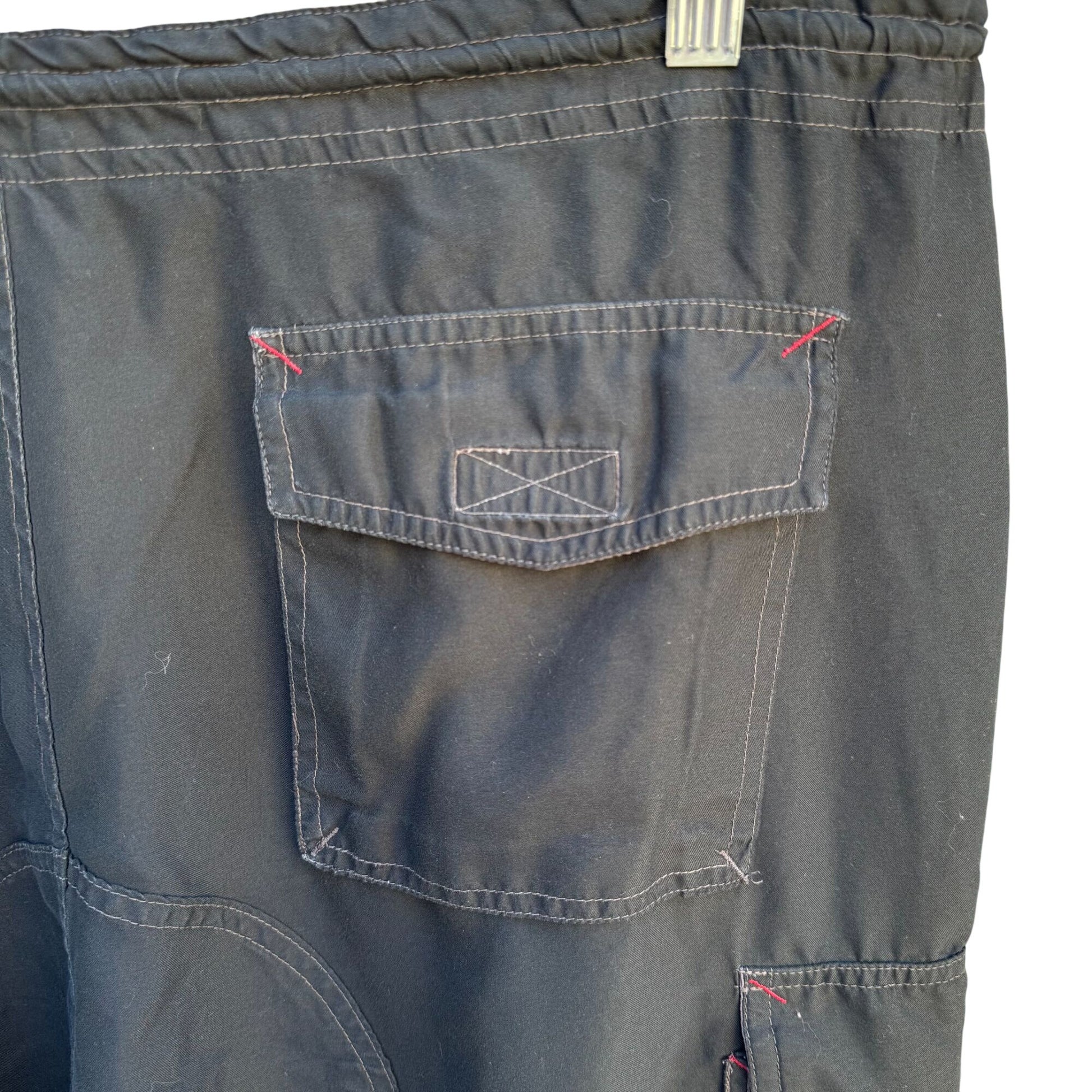 Gap Vintage Mens Black Cargo Baggy Paratrooper Drawstring Waist Parachute Pants