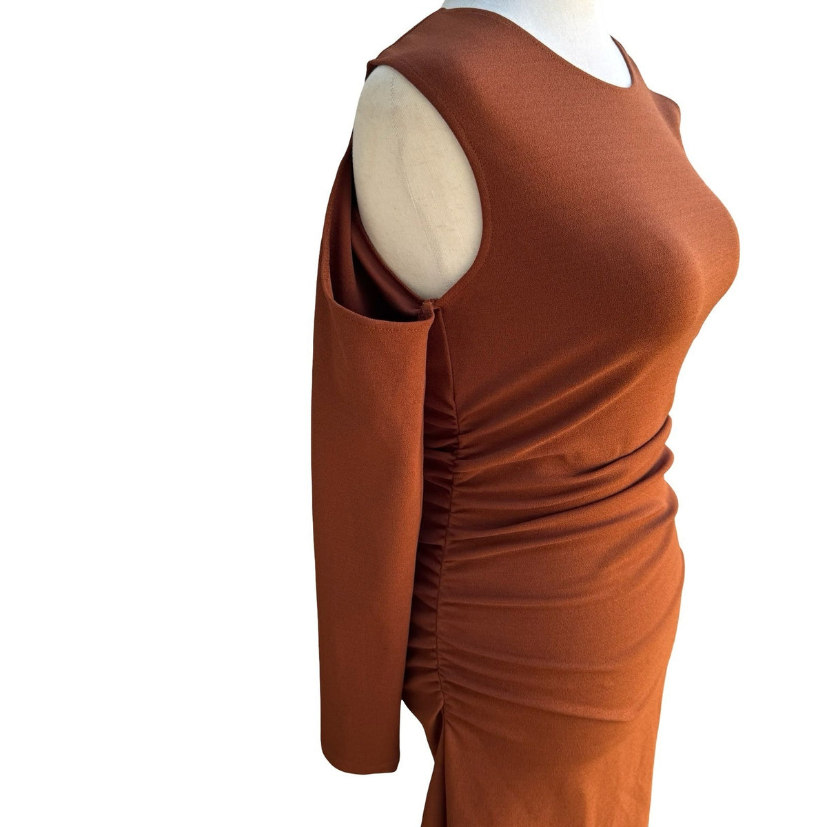 Zara Minimalist Earthy Cold Shoulder Ruched Draped Bodycon Midi Dress Brown S