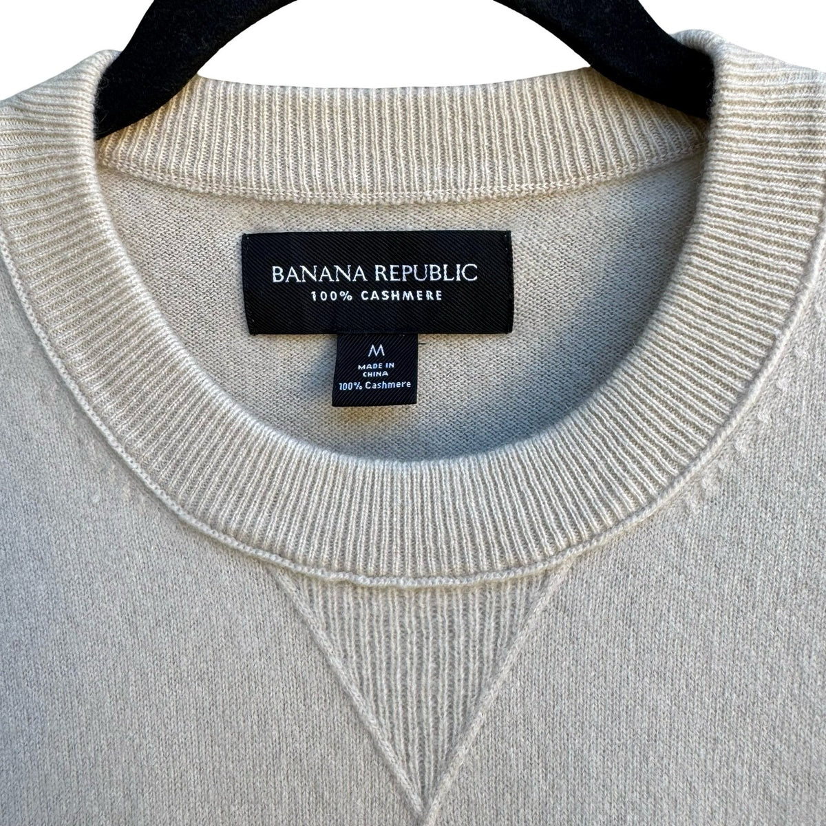 Banana Republic 100% Cashmere Quiet Luxury Preppy Minimalist Sweater Mens M