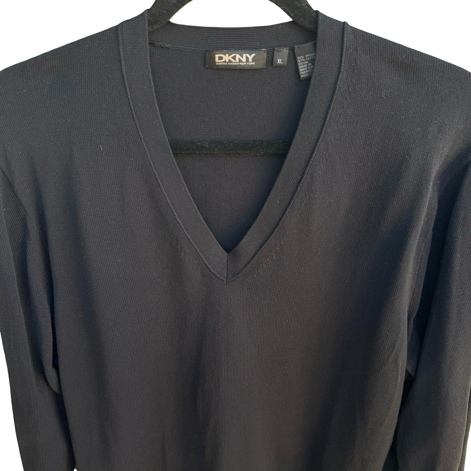 DKNY Minimalist Preppy Quiet Luxury V-Neck Layering Knit Sweater Black Mens XL