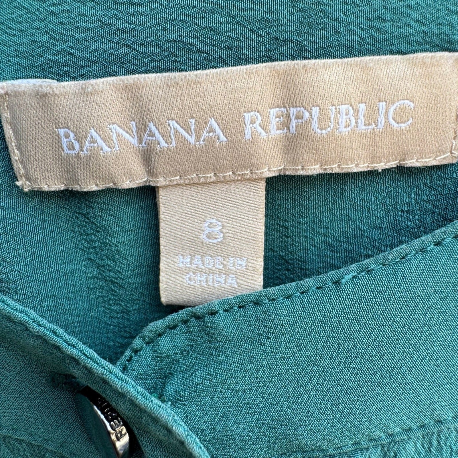 Banana Republic 100% Silk Quiet Luxury Minimalist Band Collar Blouse Teal 8