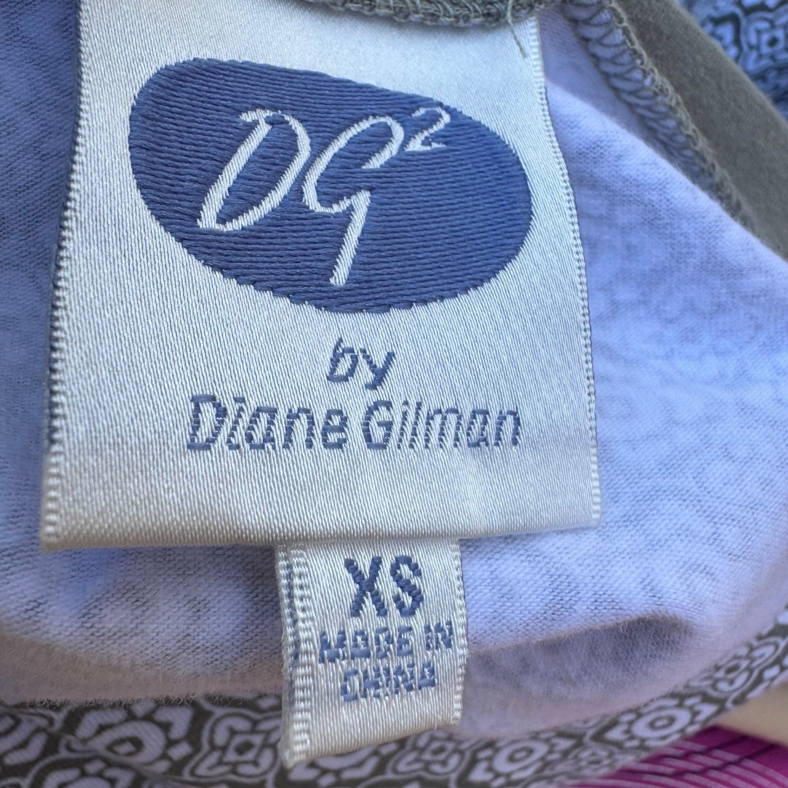 Diane Gilman Womens XS Taupe Geometric Tile Print Boat Neck Button Shoulder Top