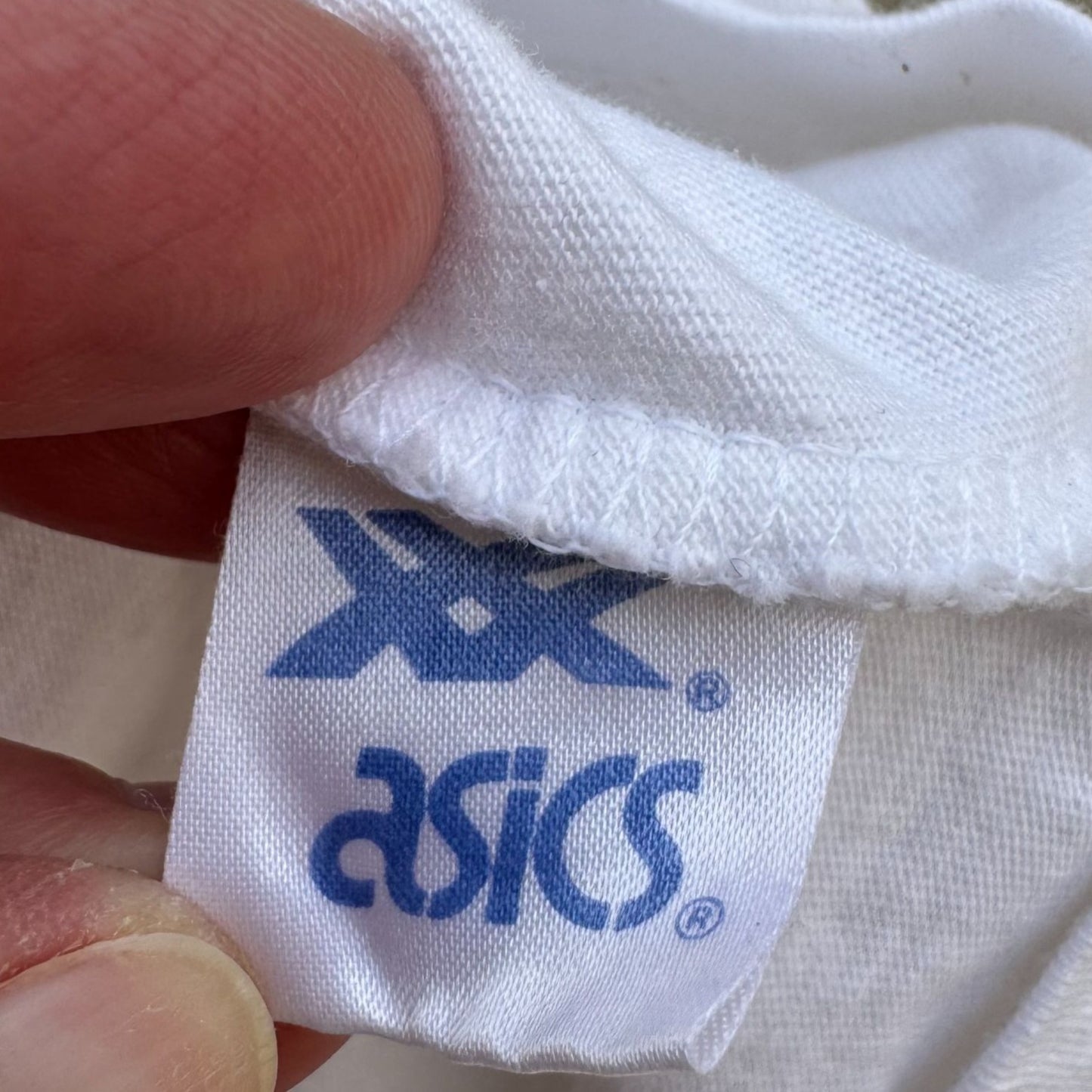 Hard Rock Cafe Singapore Vintage White Graphic Print Asics All Cotton Tee Shirt L