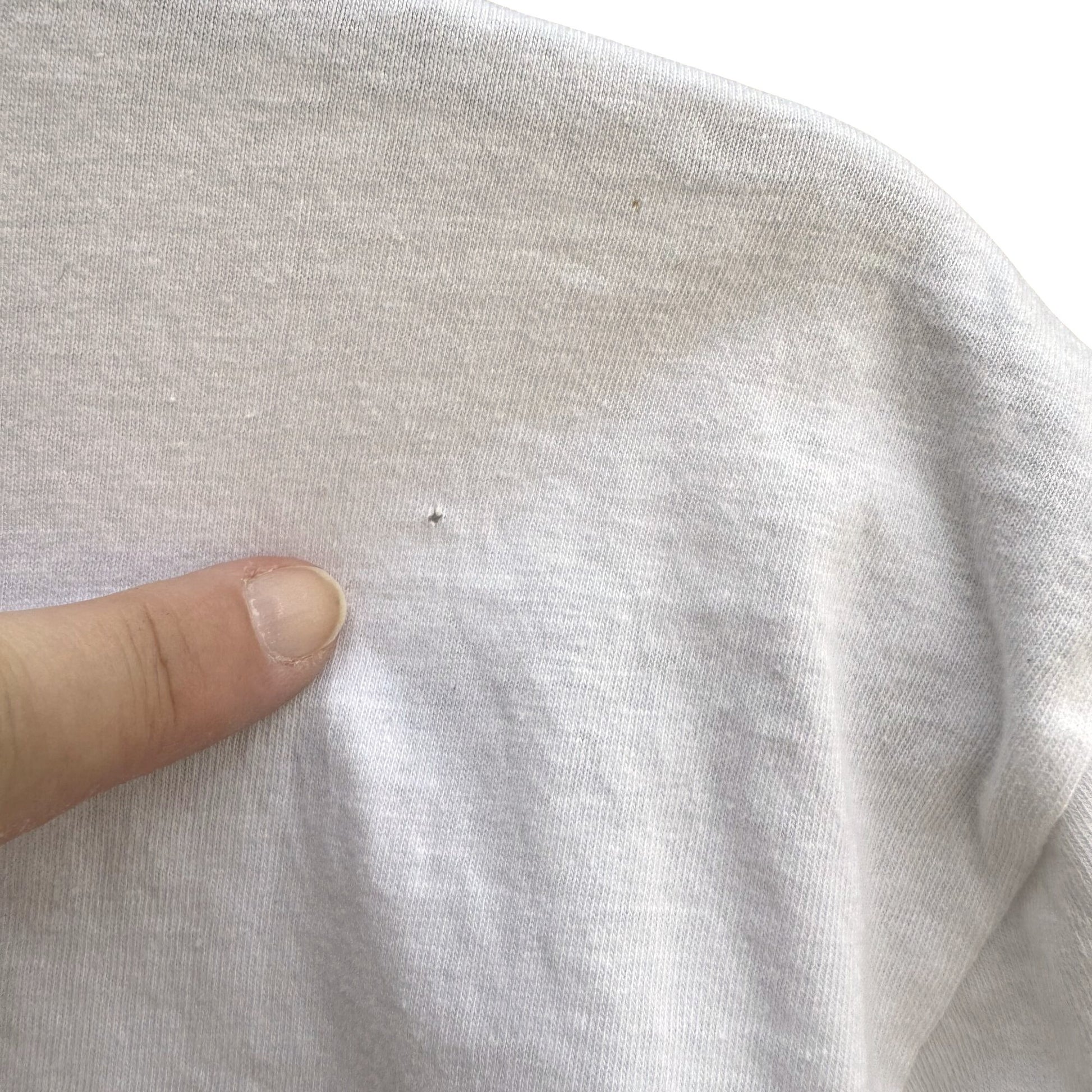 Hard Rock Cafe Singapore Vintage White Graphic Print Asics All Cotton Tee Shirt L